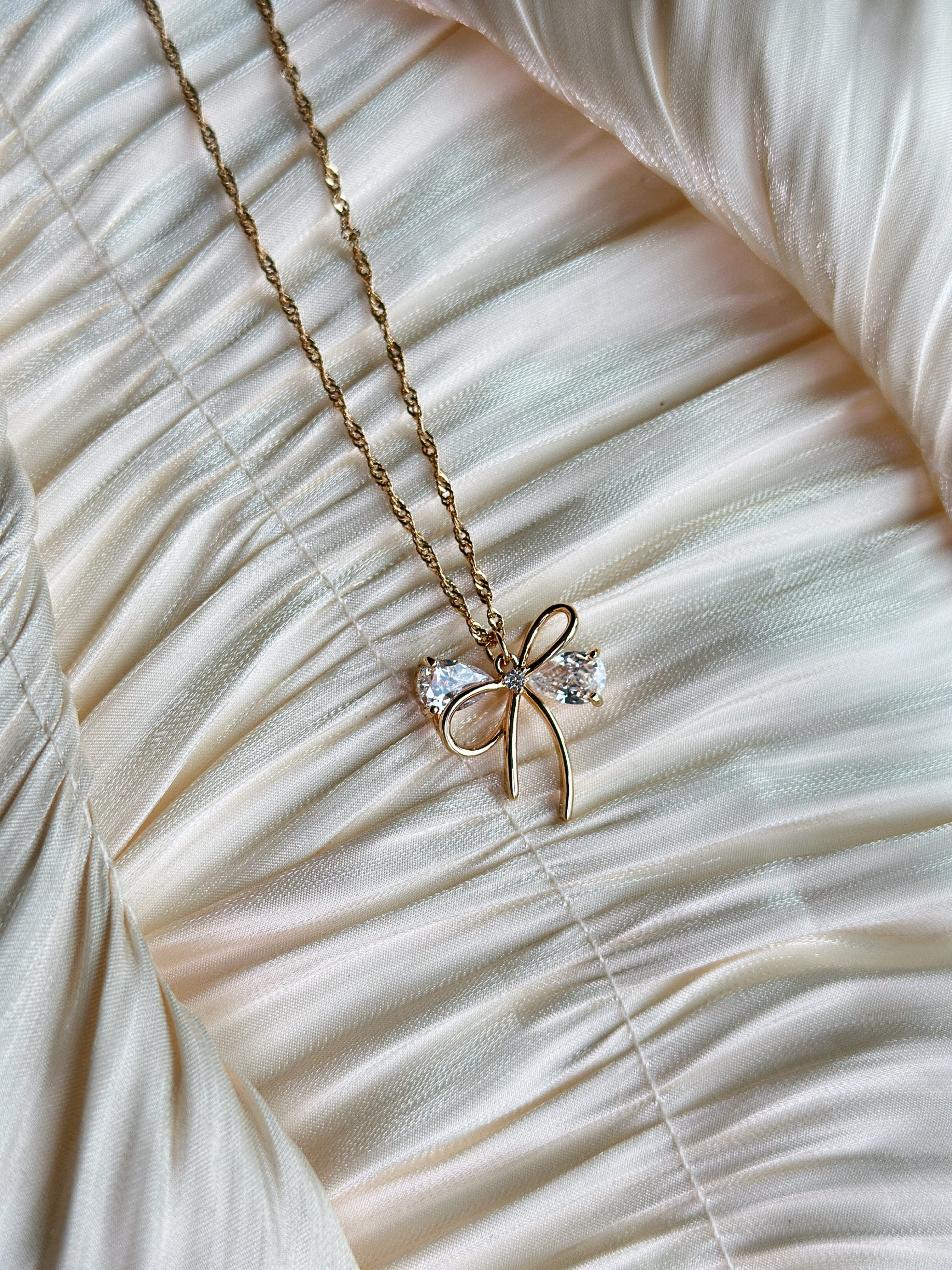 Roselle - Necklace (Crystal/Gold)