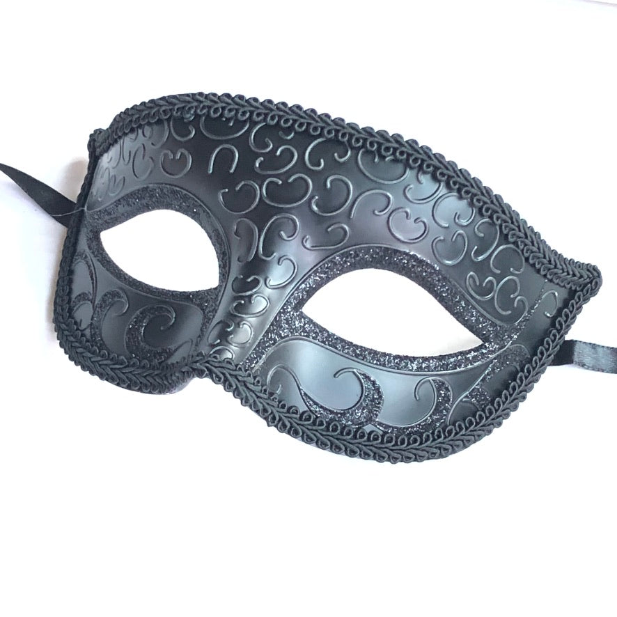 Elegant Venetian Mask - Black