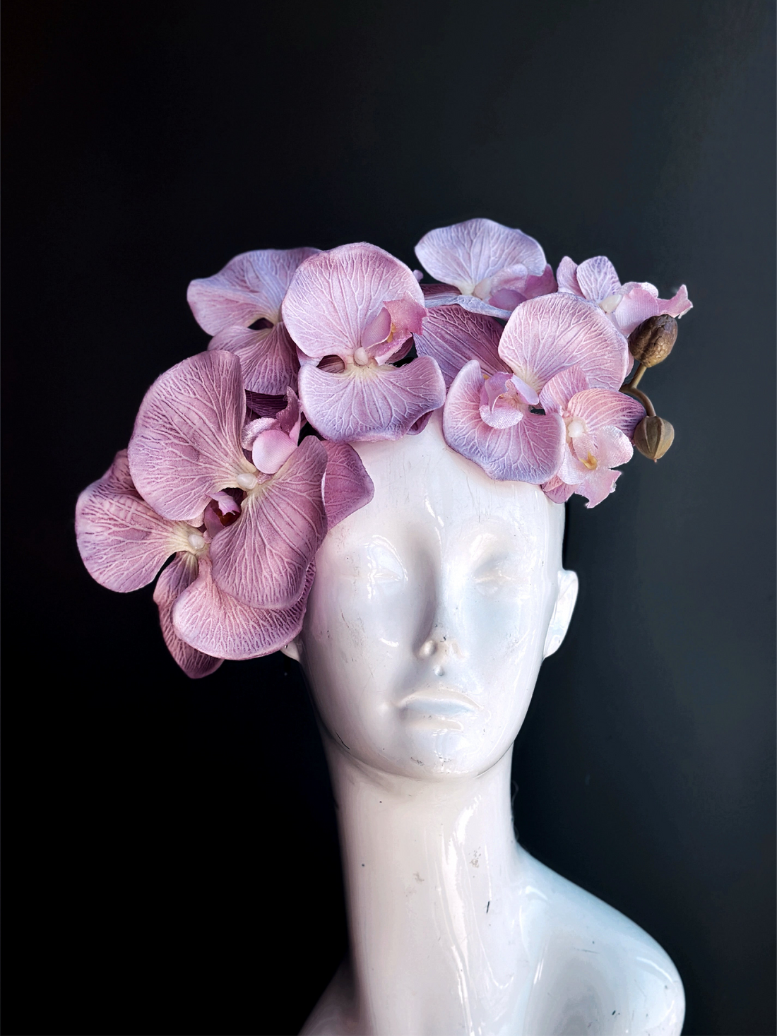 Orchid Fascinator Hat – Light Pink