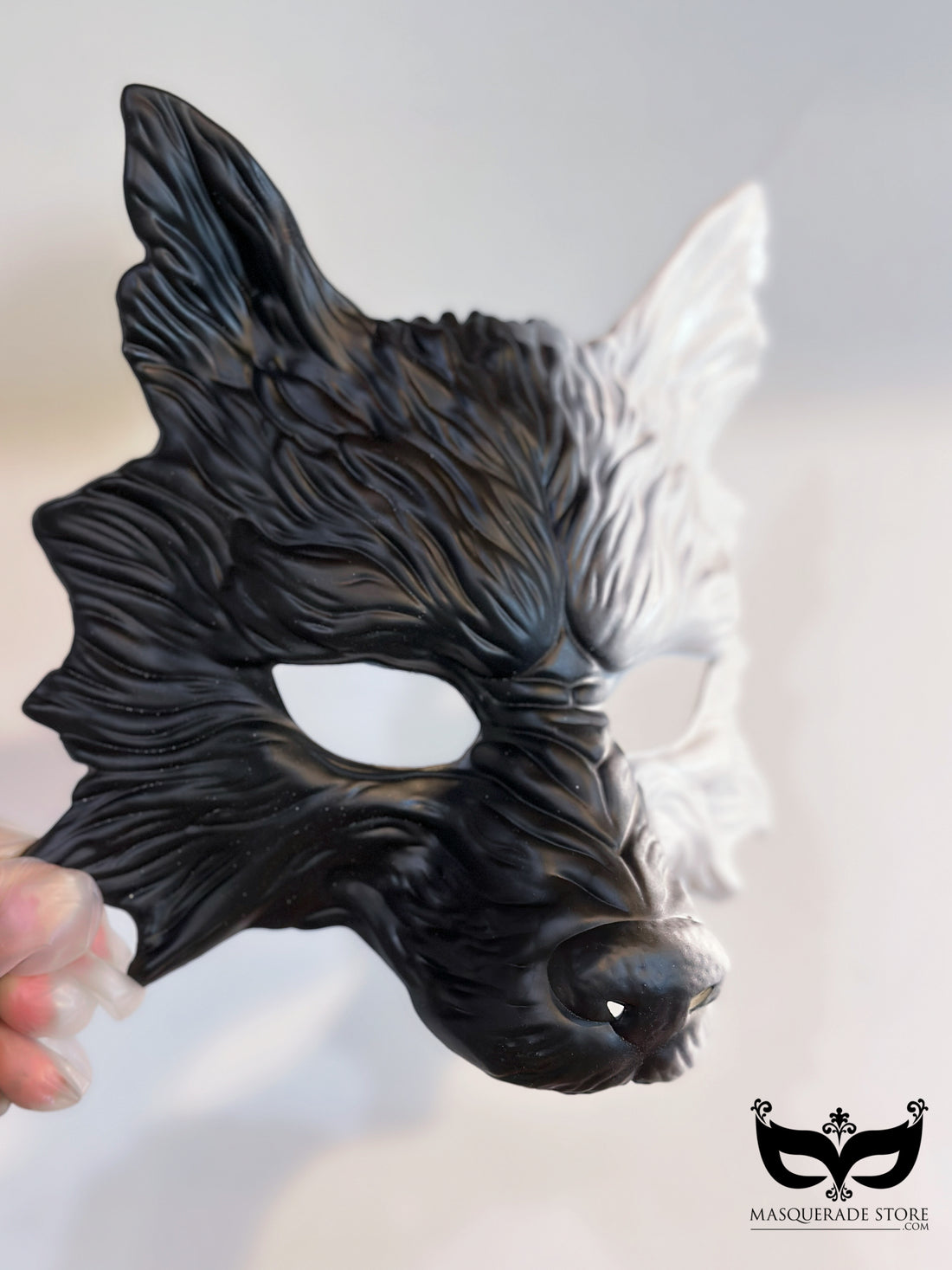 Lunar Fang Wolf Mask
