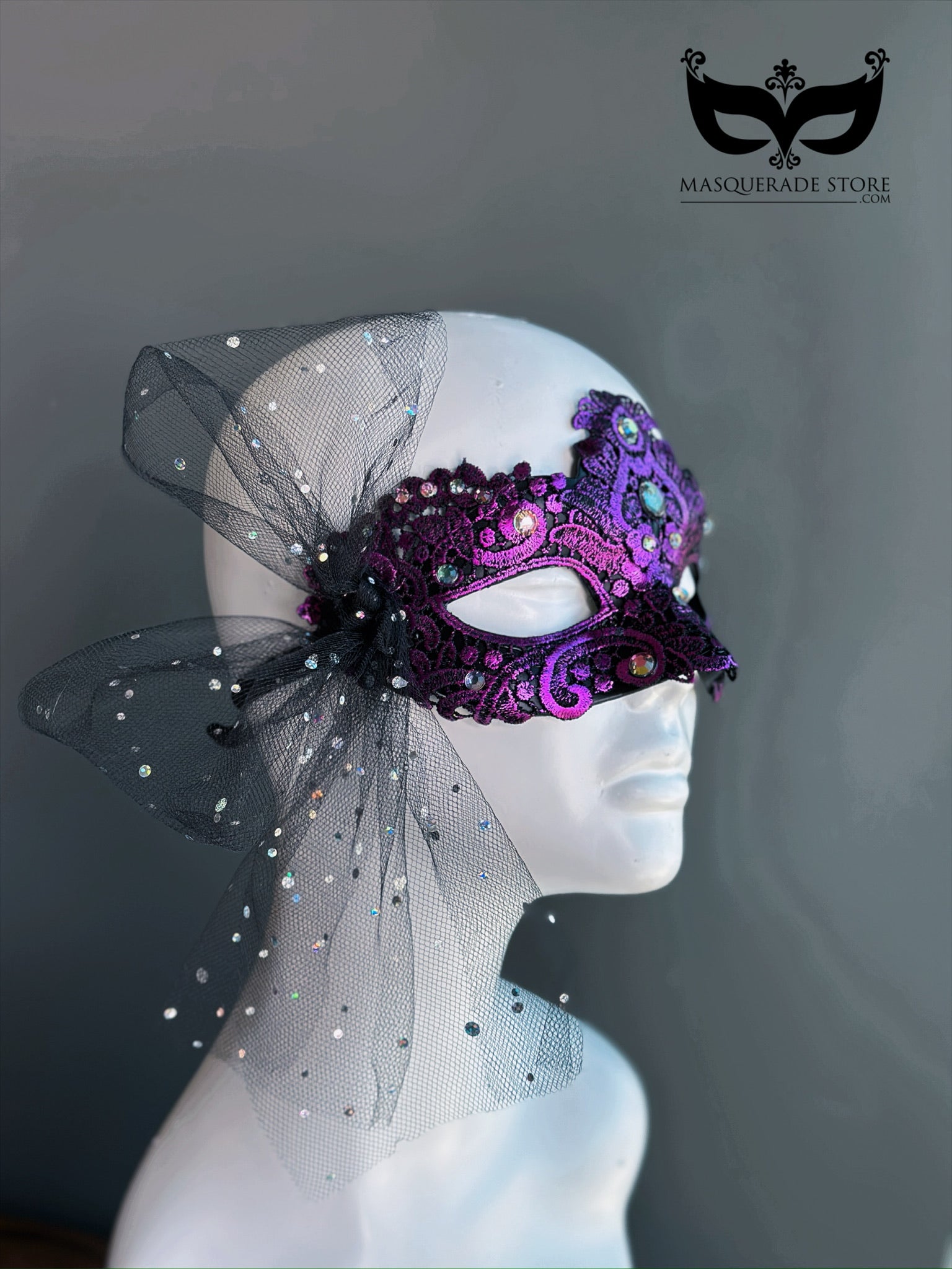 Twilight Gleam – Masquerade Mask