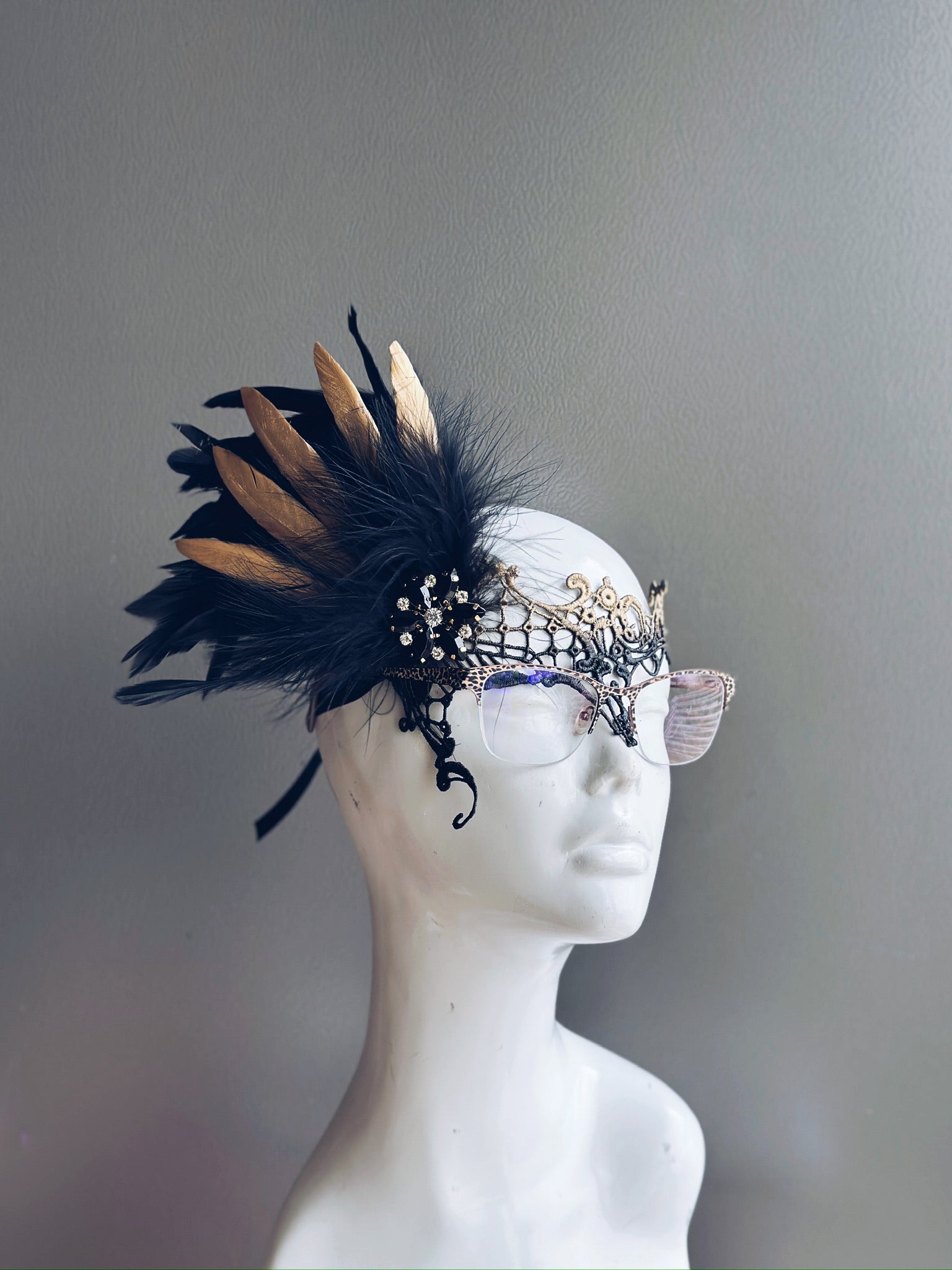 Eyeglass Mask - Gilded Raven