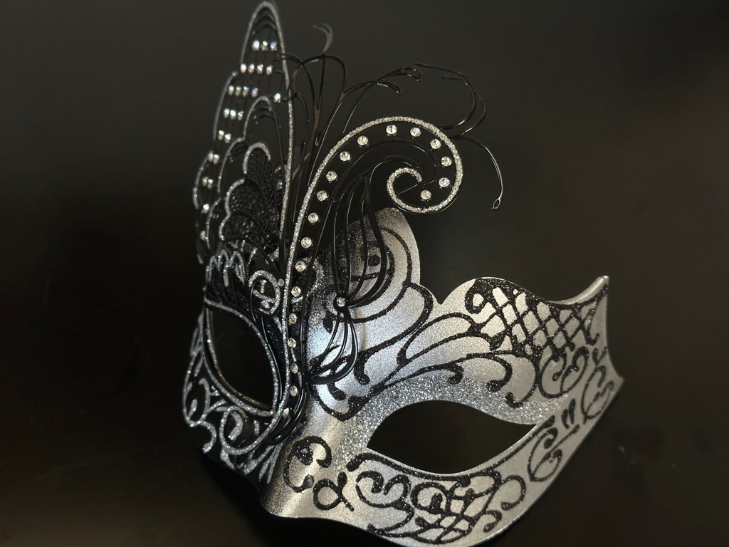 Shadow Gleam Mask- Silver /Black