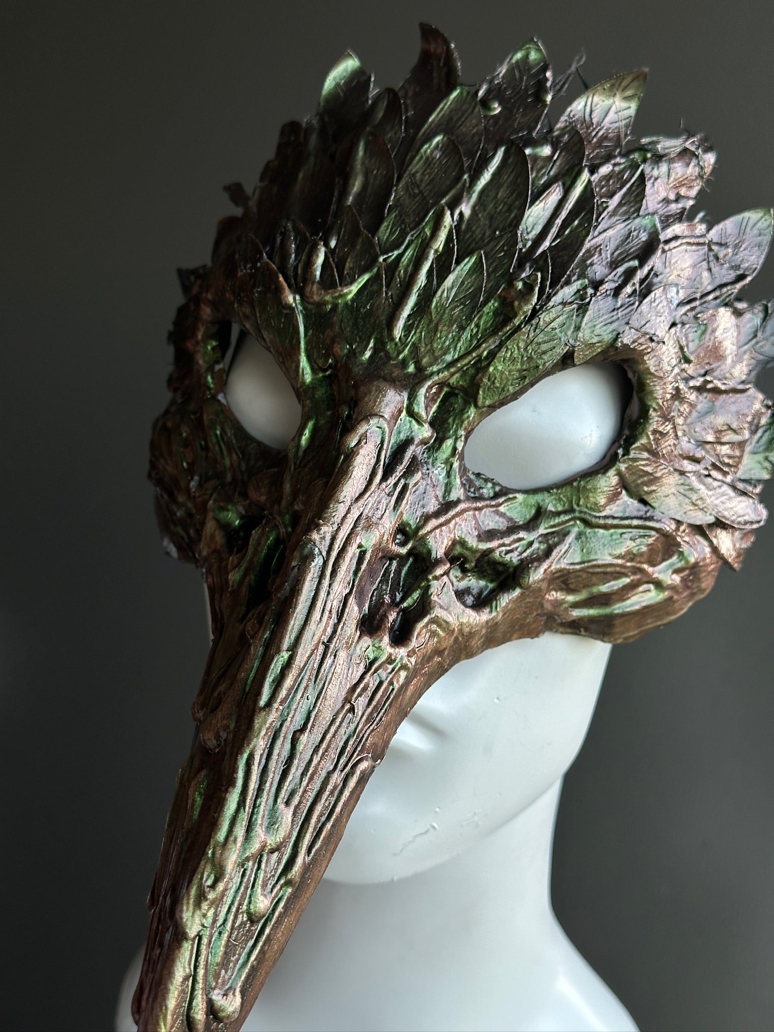 Bird Skull Mask - Green/Bronze