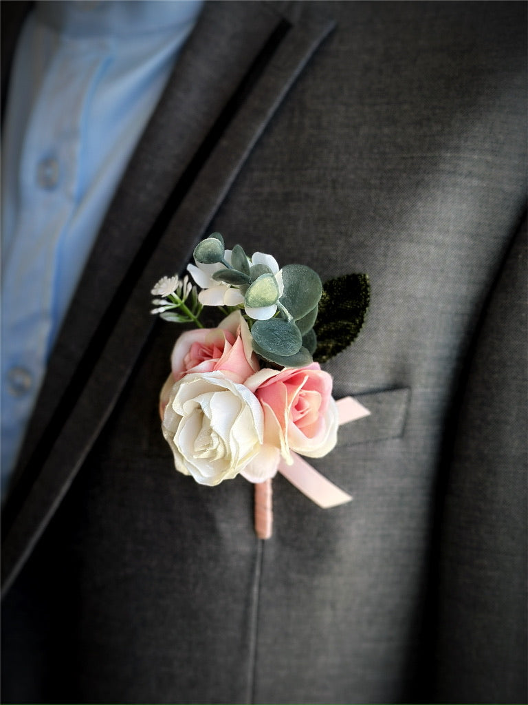 Rose Garden - Boutonniere & Corsage