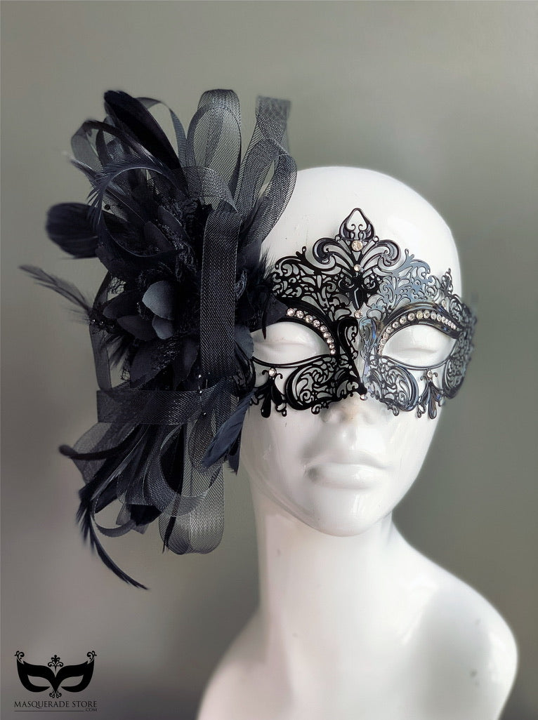 Elegant Venetian Black Mask with Feathers