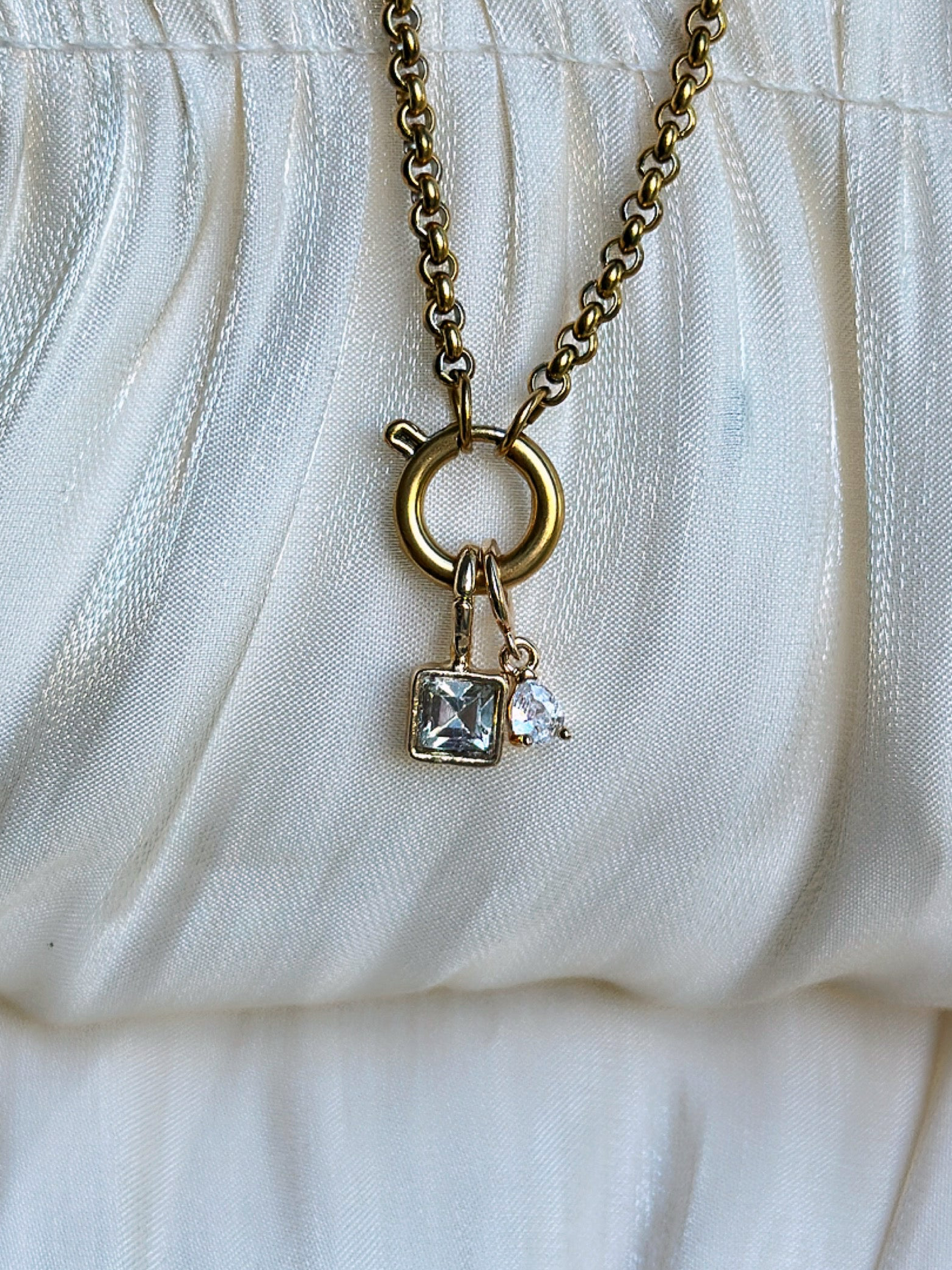 Elara Dual Charm - Necklace (Clear)