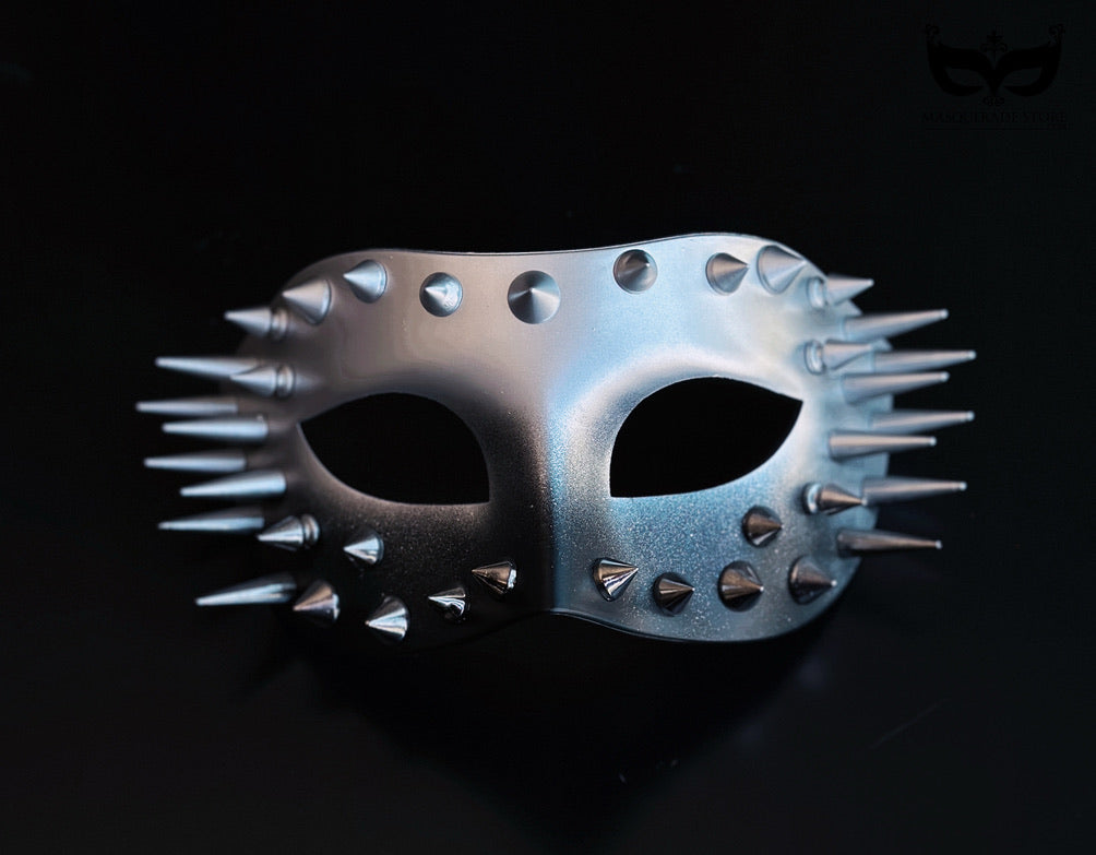 Shadow & Plume – Silver Gothic Couples Mask Set