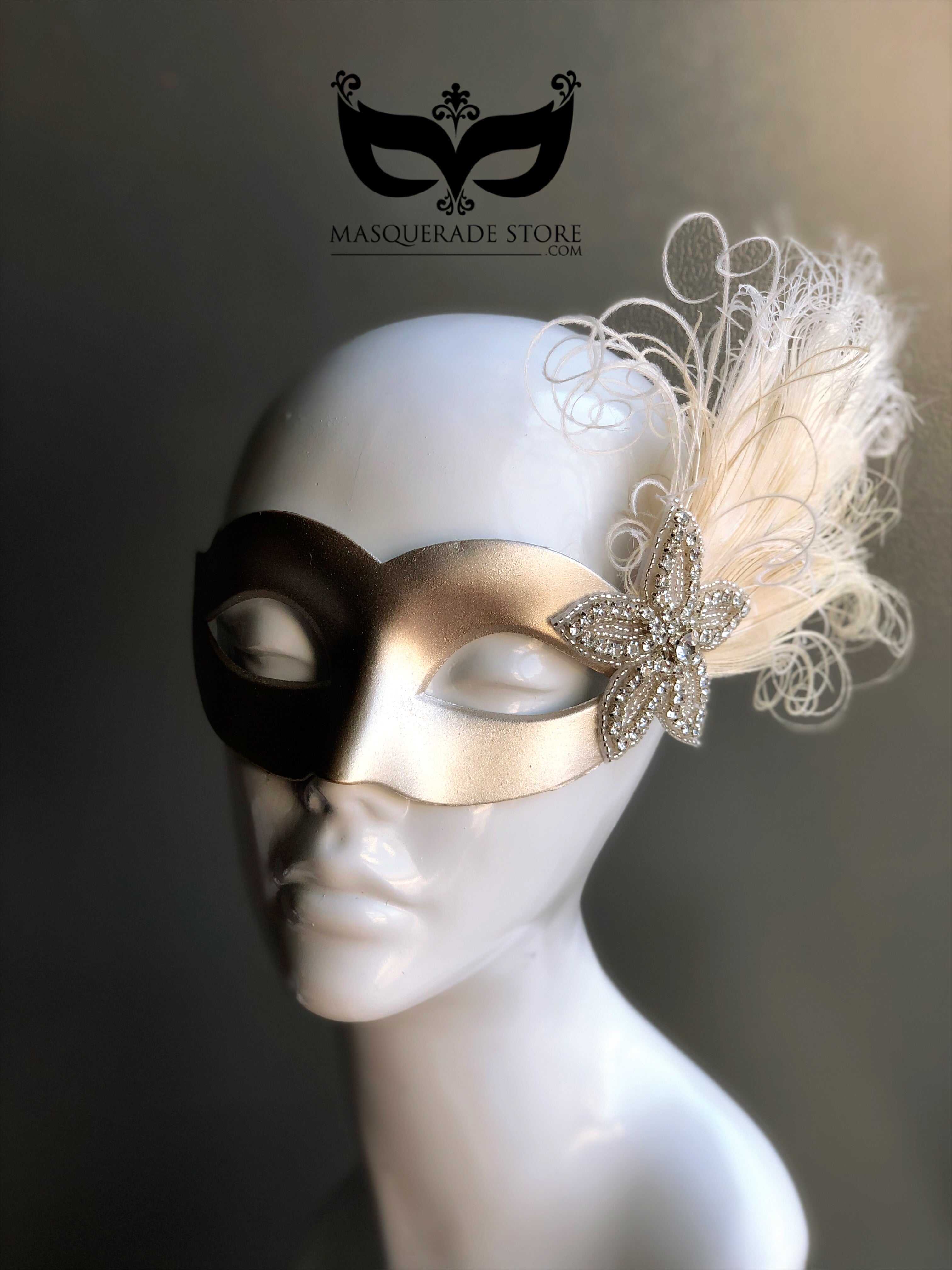 The Grace Mask - Cream Feathers