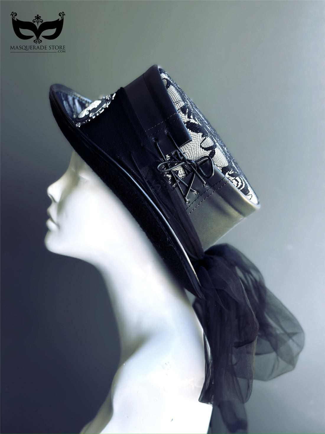 Midnight Duchess – Black Lace Top Hat