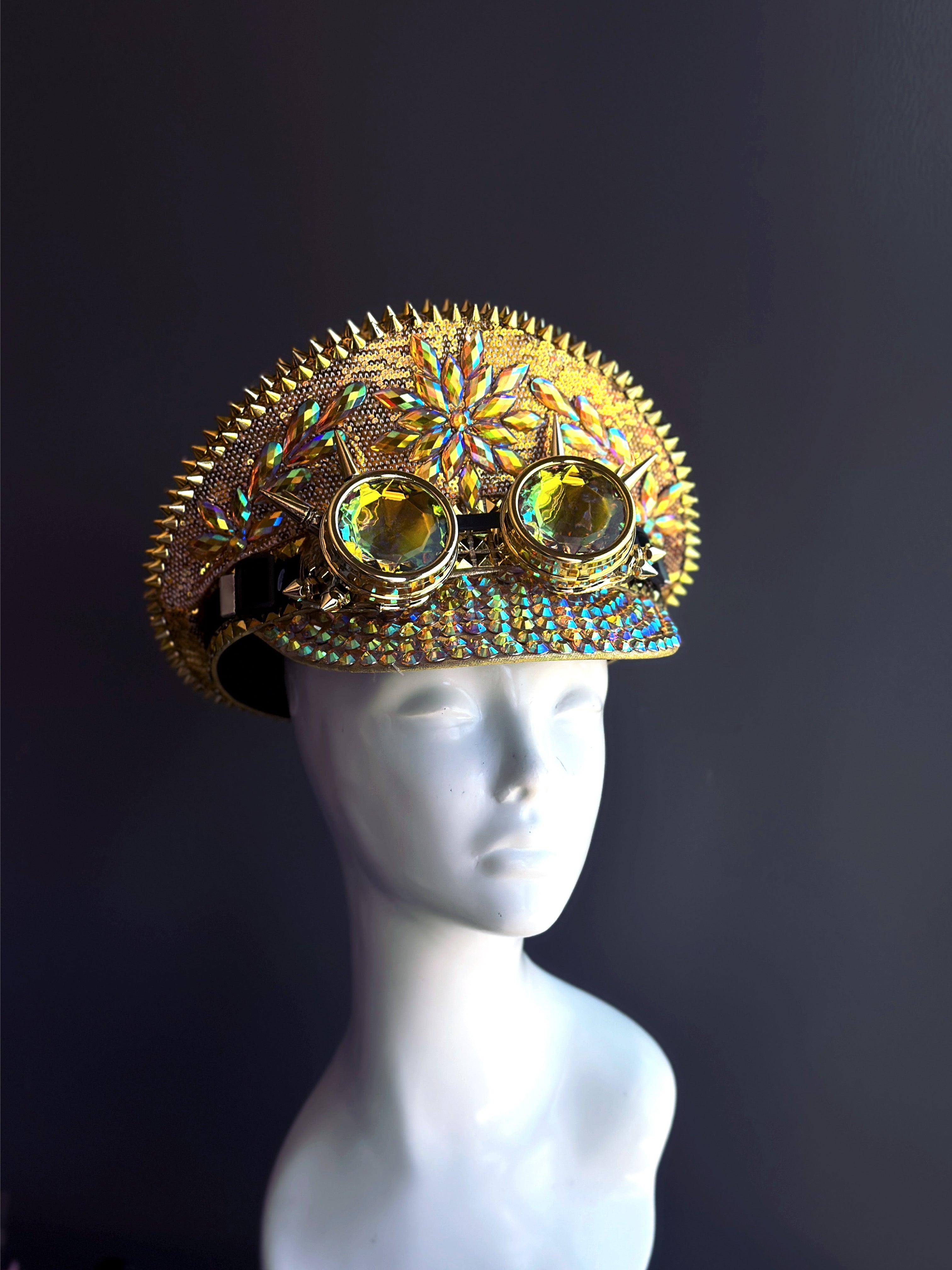 Gold captain spike hat