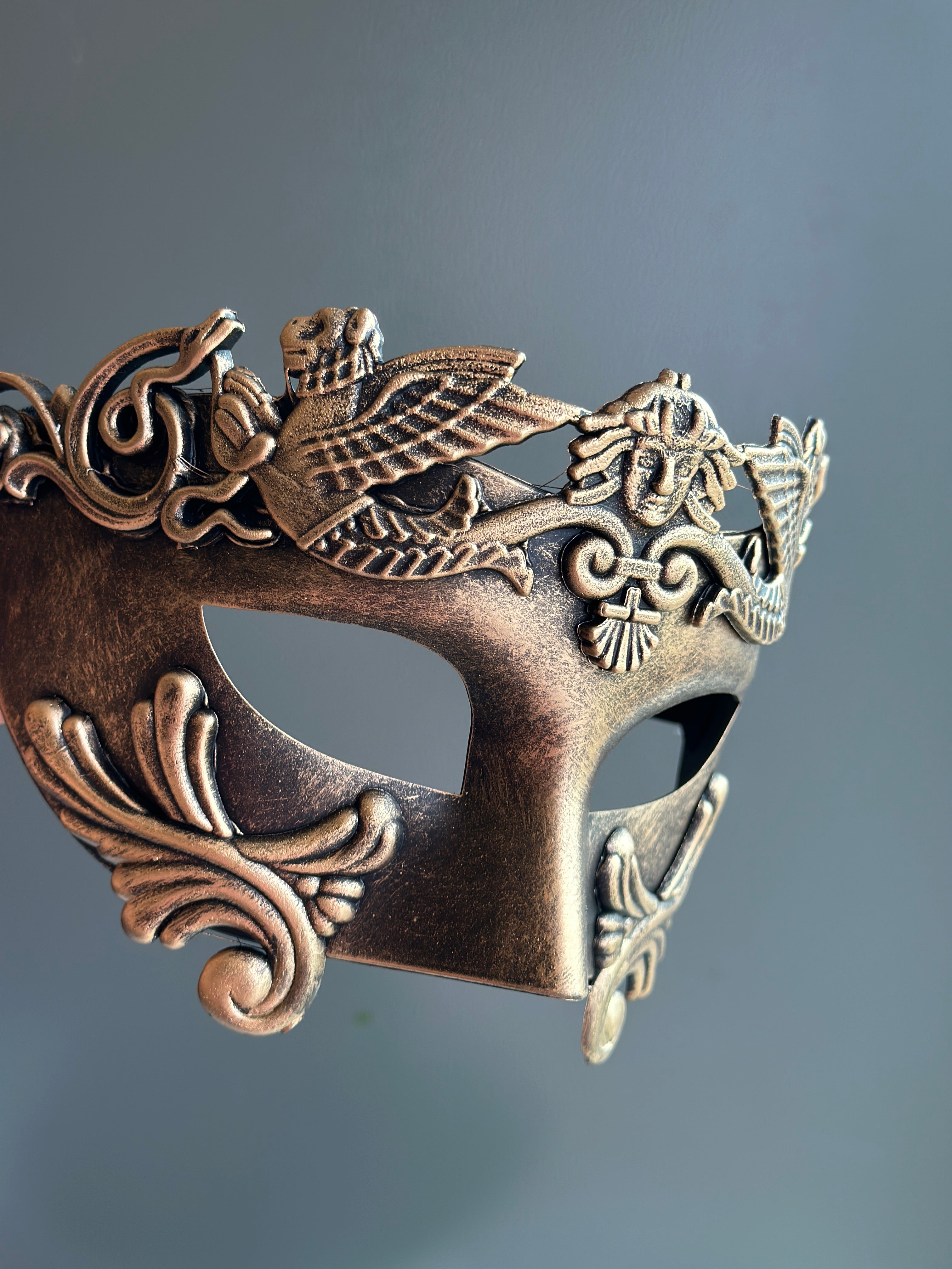 Gladiator Mask - Gold/Black