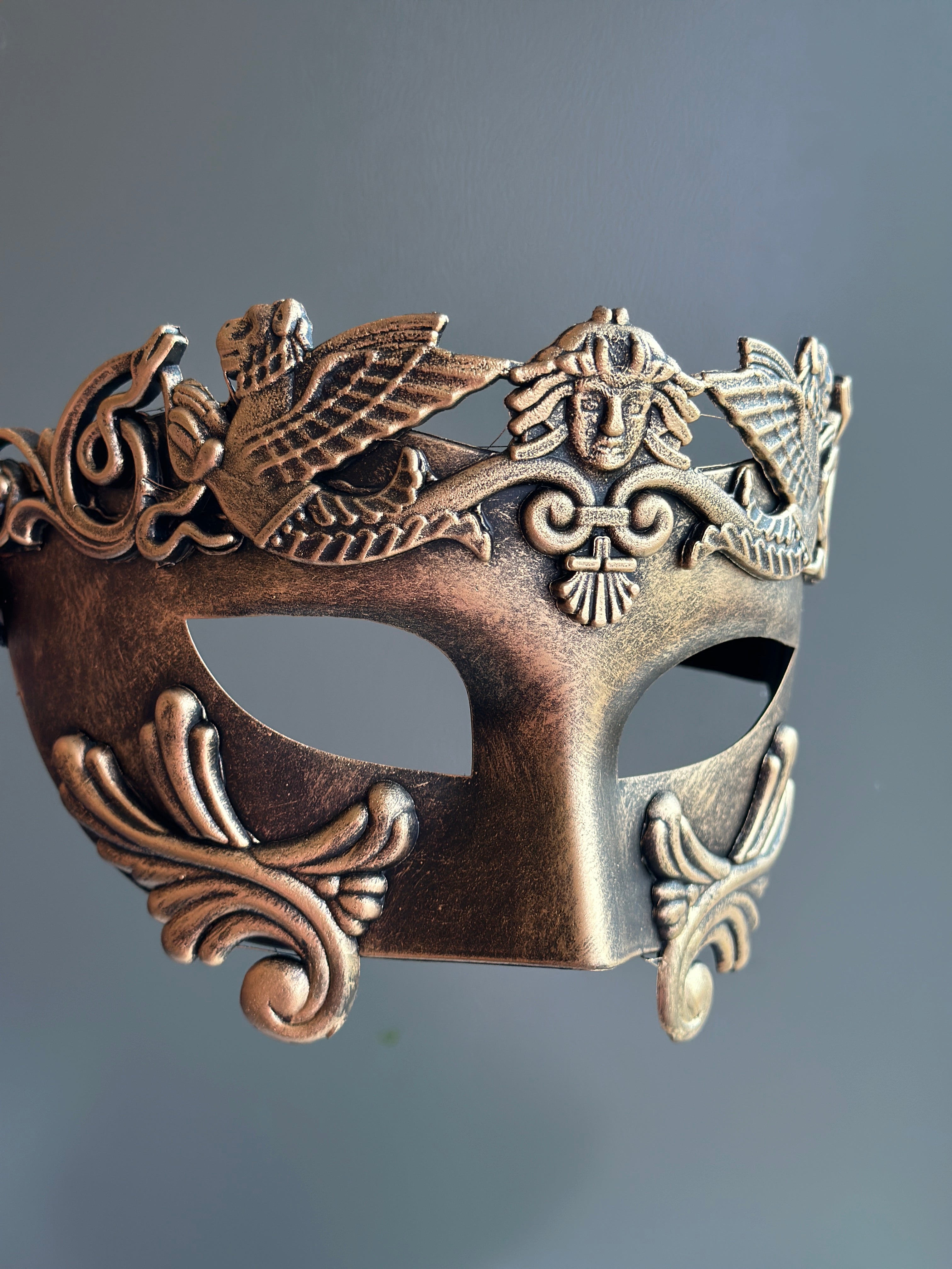 Gladiator Mask - Gold/Black