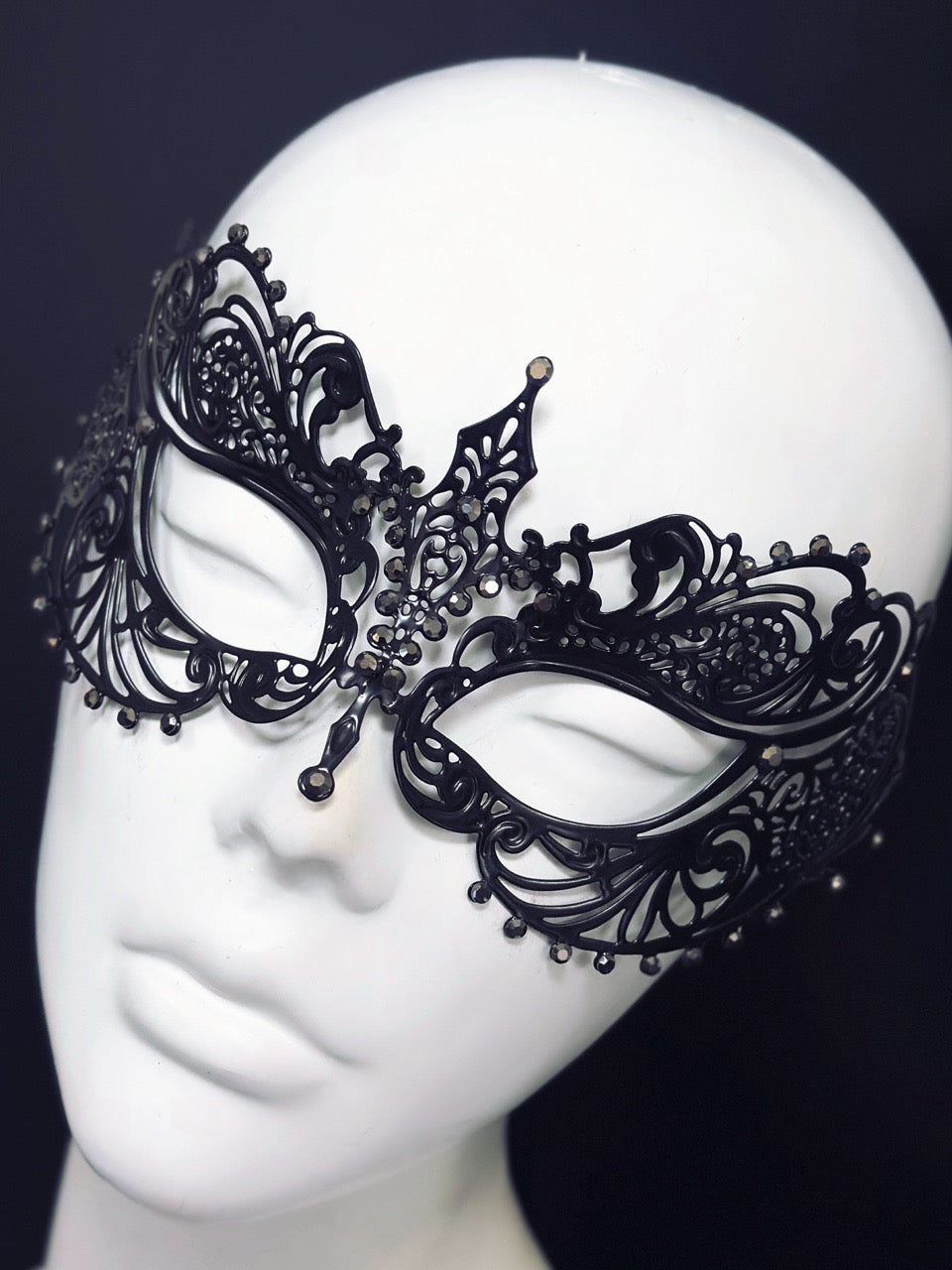 Ana Black Metal Mask - Gun Metal