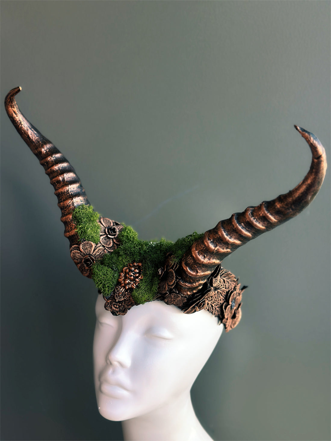 Long Horn Headdress - Green Moss