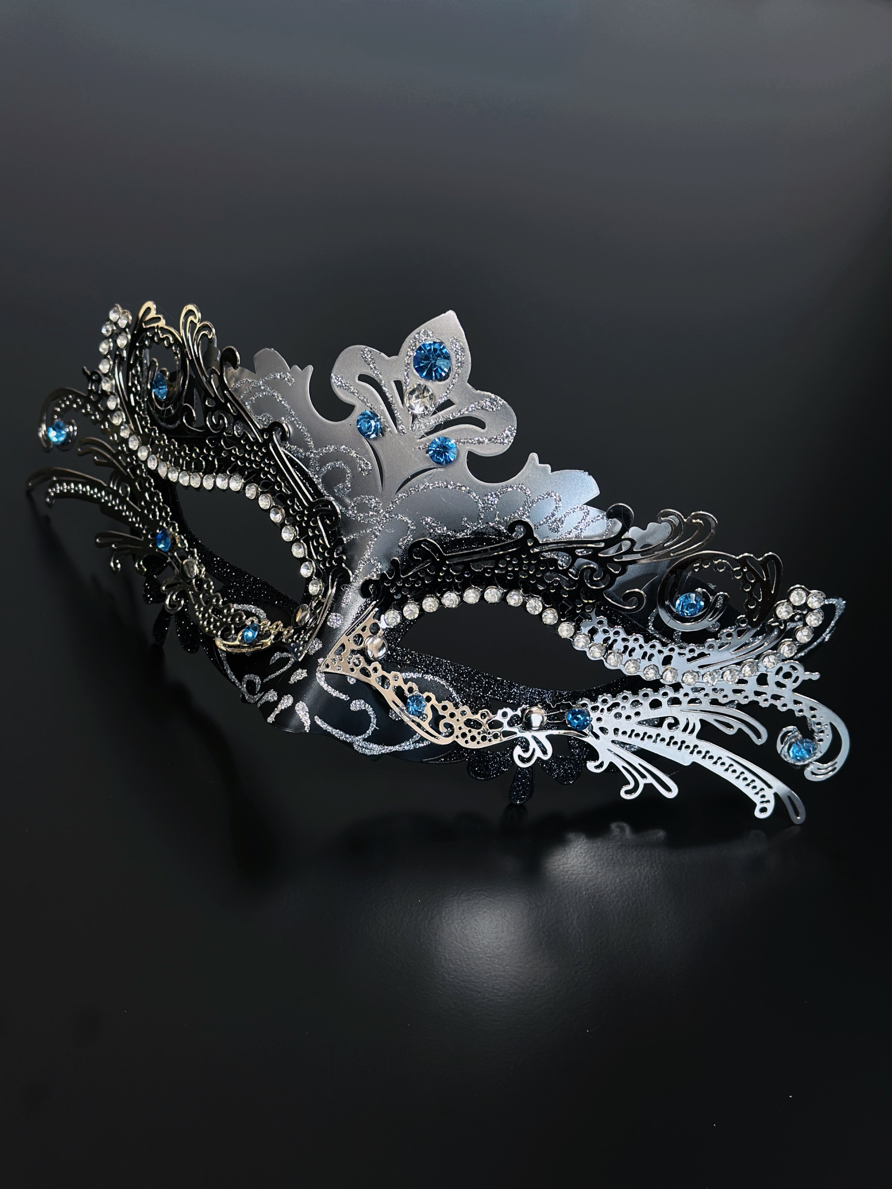 Silver Nocturne Fox Mask- Turquoise Rhinestone