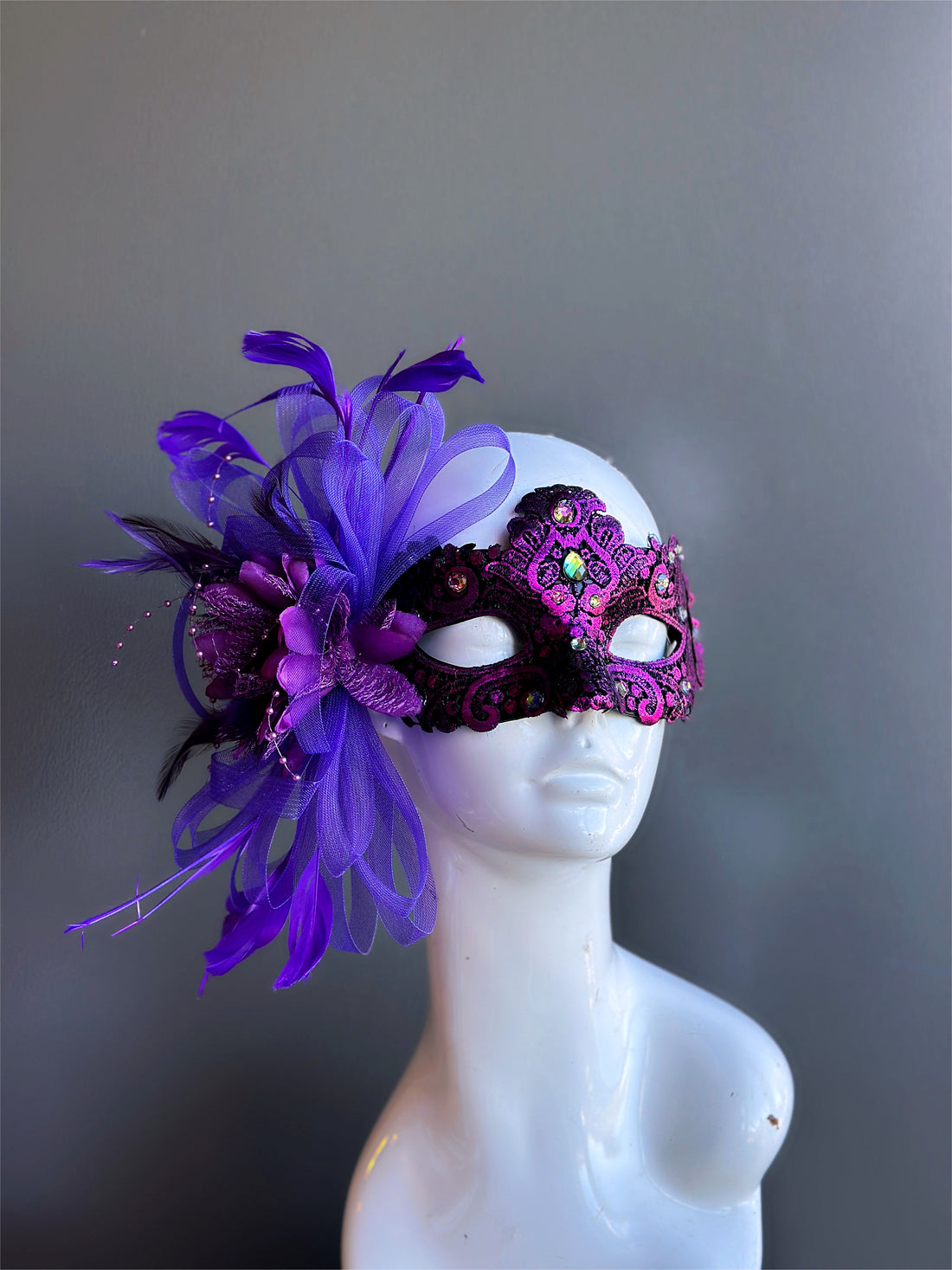 Macrame Feather Mask - Purple