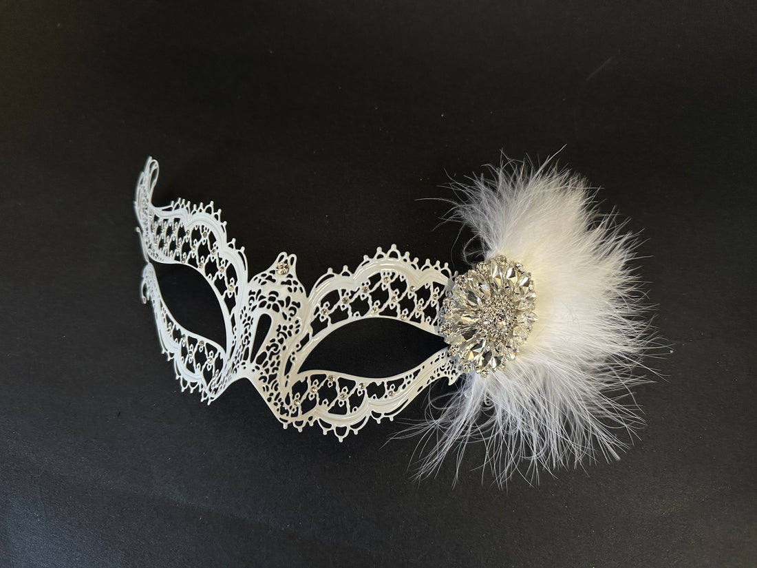 Katherine Mask with Feathers - White