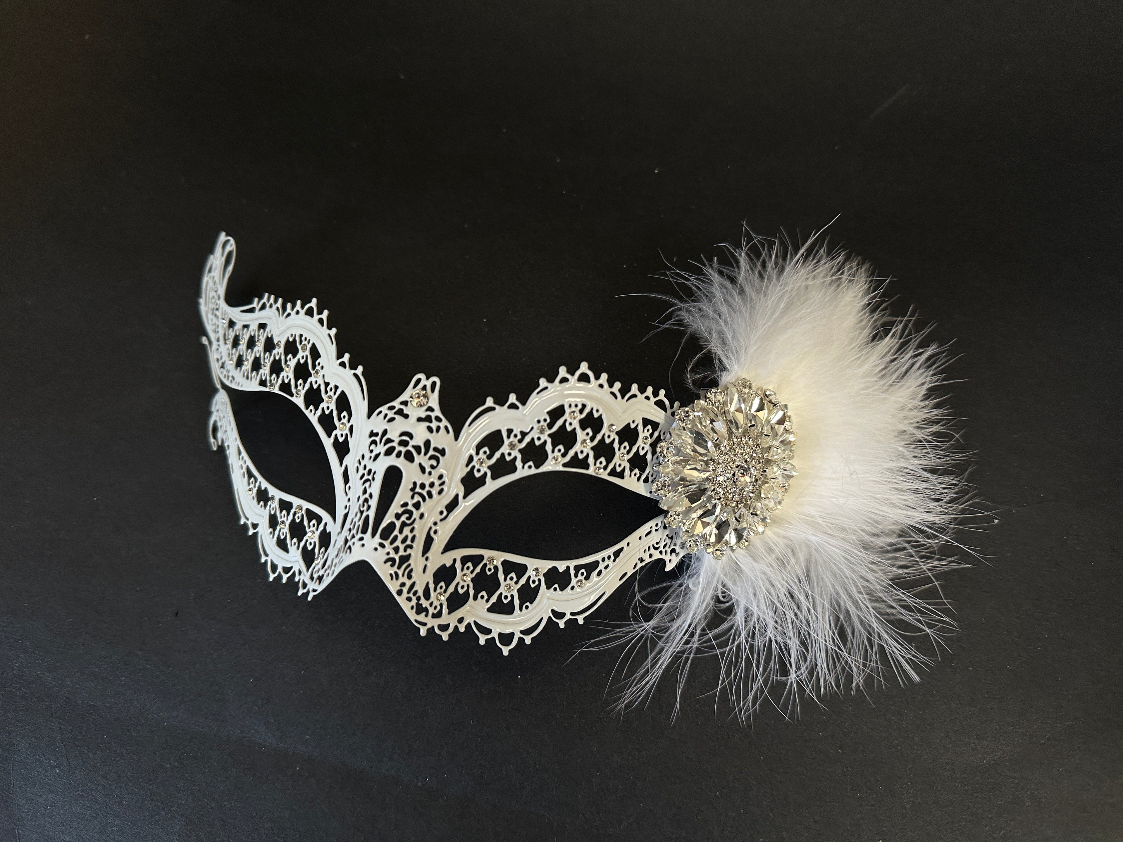 Katherine Mask with Feathers - White