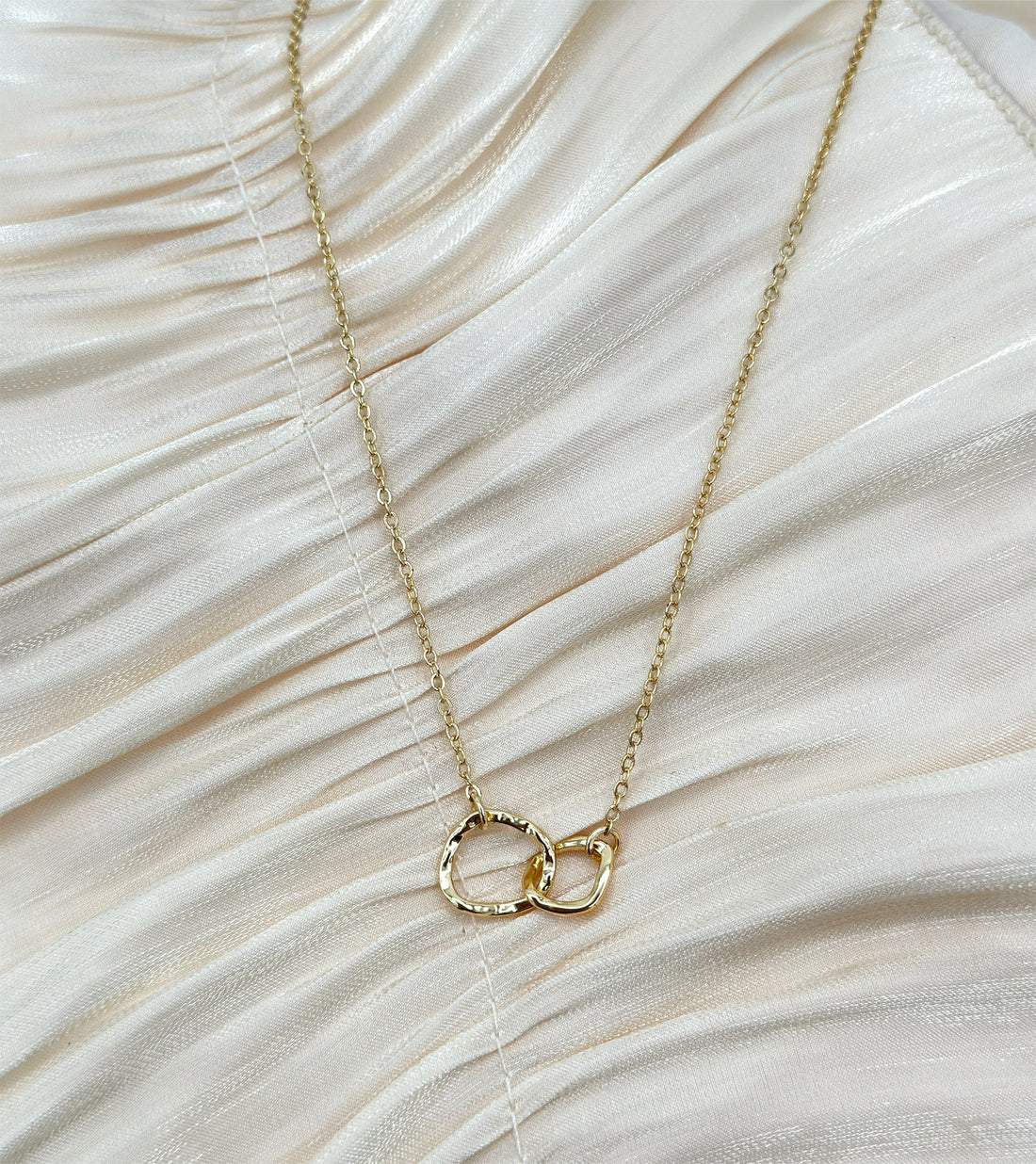 Eternal Union - Necklace (Gold)