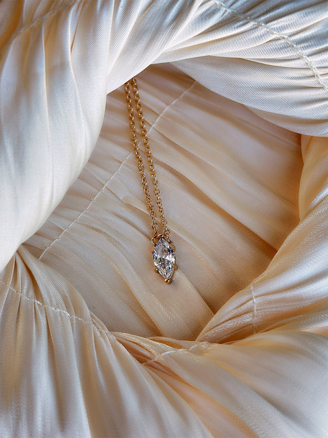 Lustre - Necklace (Gold)