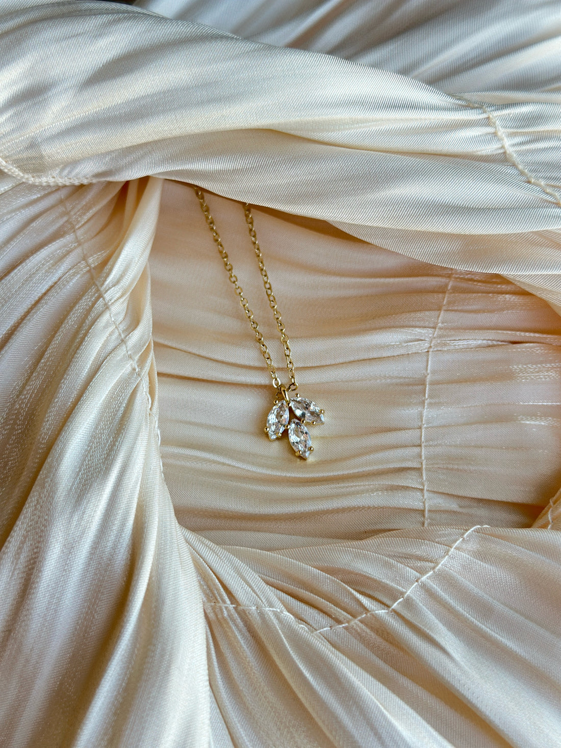 Laurel Gaze - Necklace (Gold)