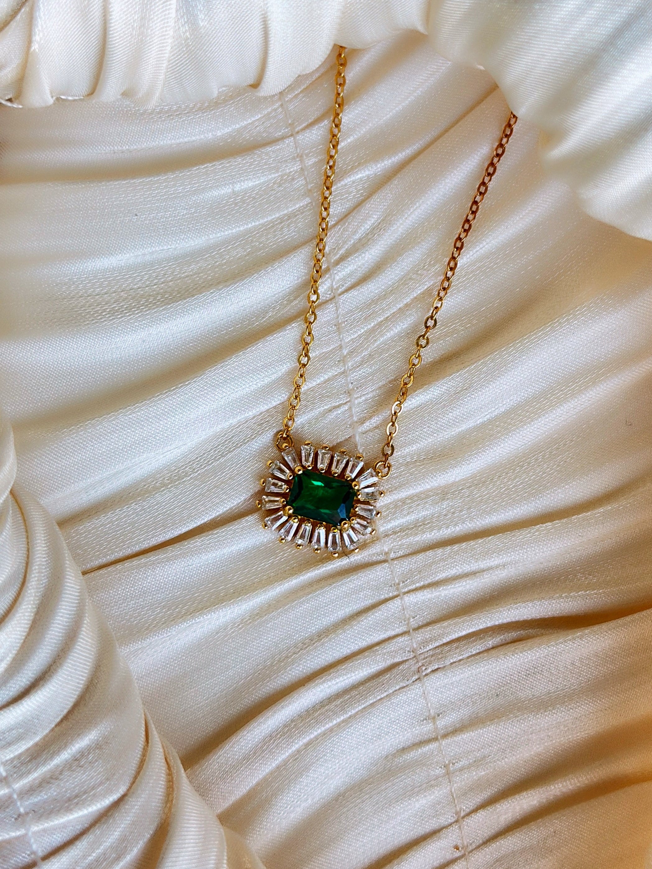 Anya - Necklace (Gold/Green)