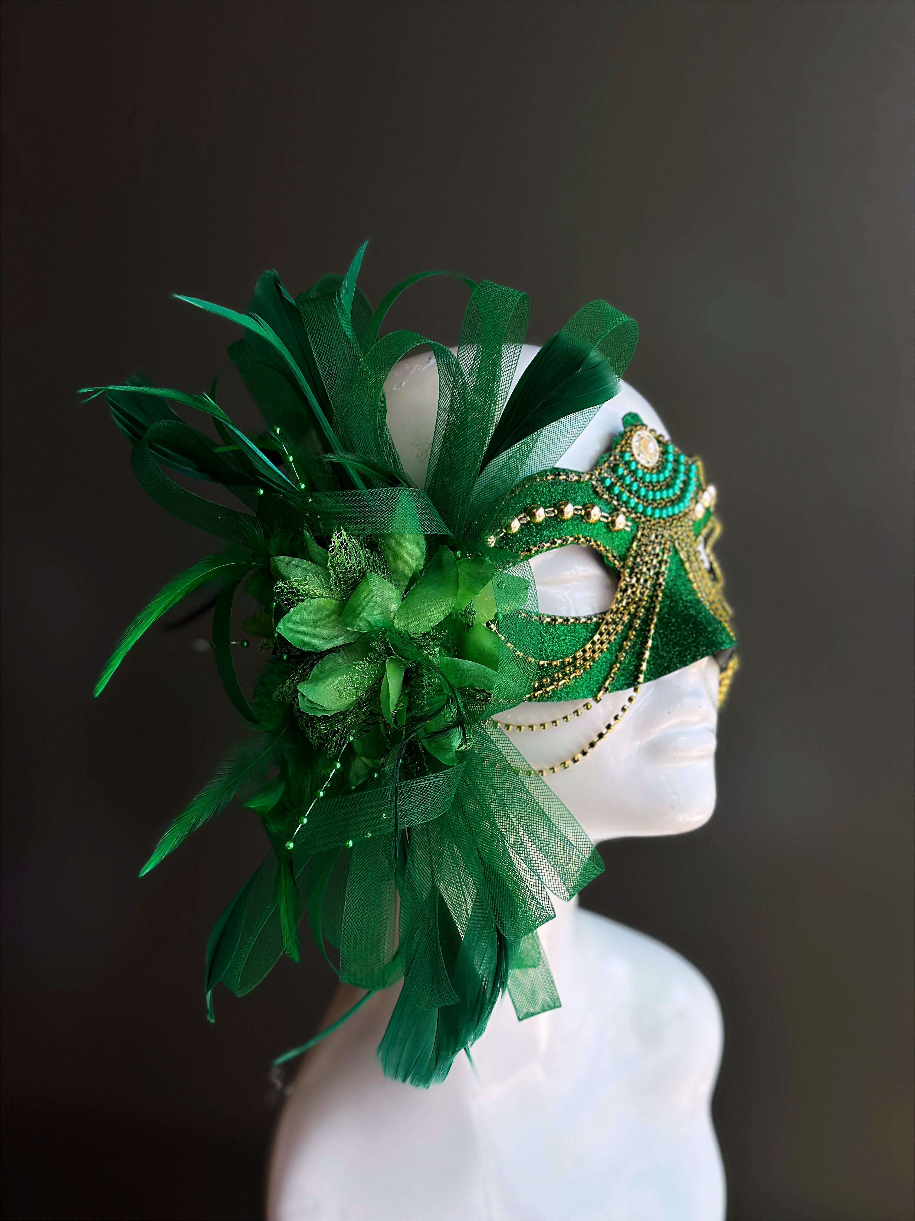 Emerald Majesty Mask - Green/Gold