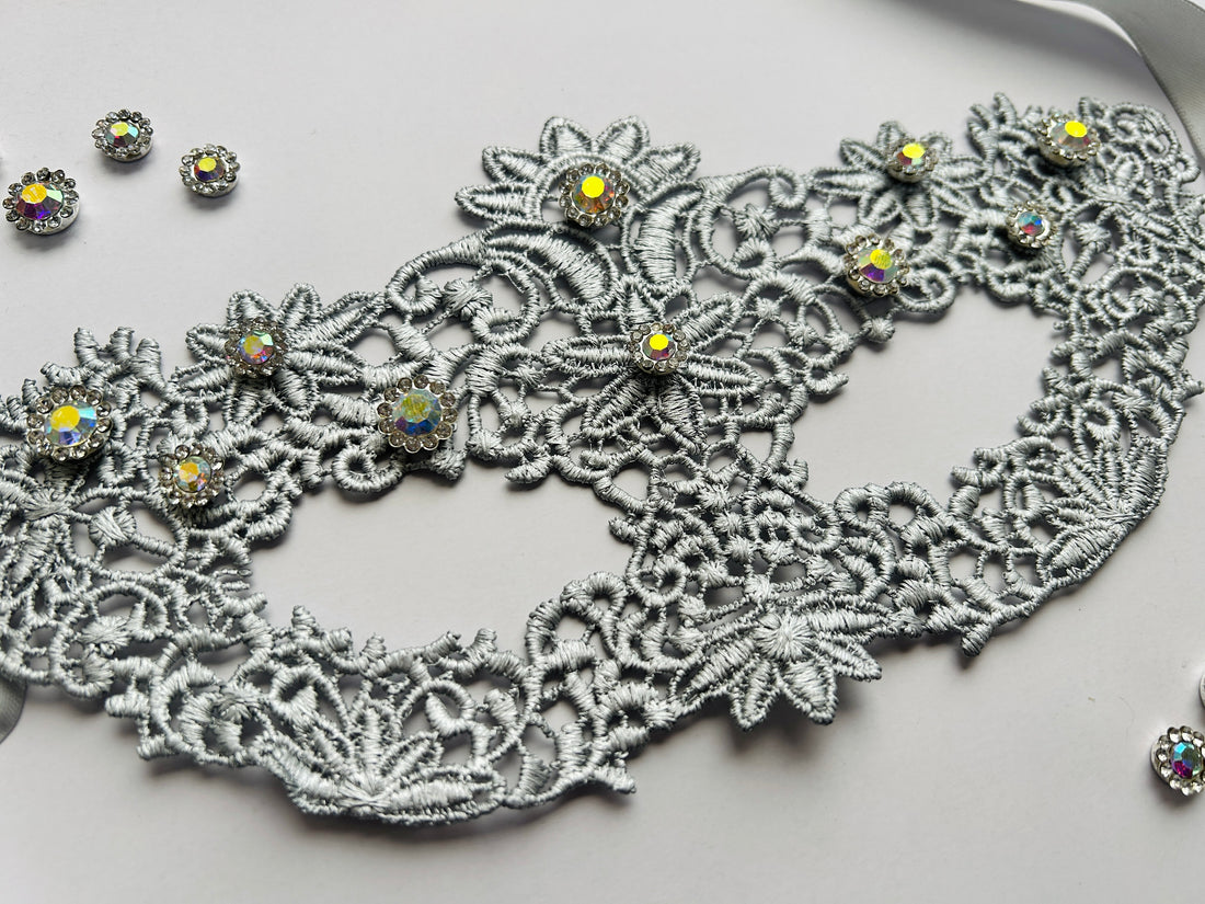 Moon Ball Mask - Silver