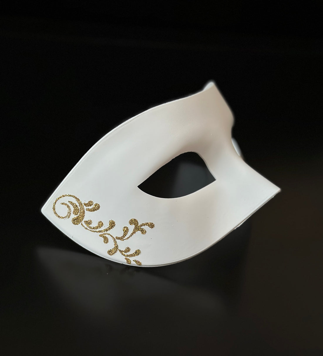 Gold Filigree White Venetian Mask - Men