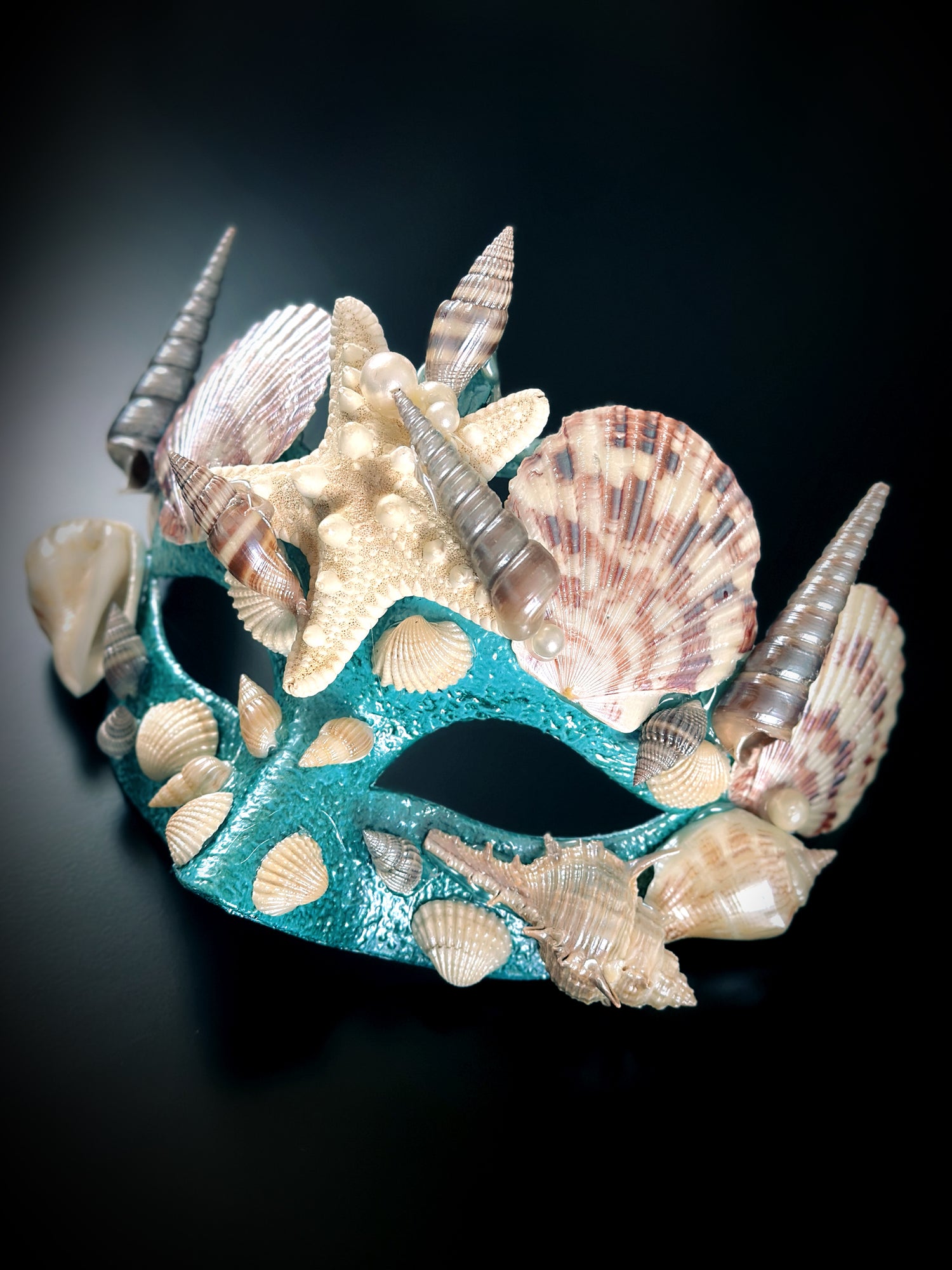 Merman Shell Mask - Turquoise