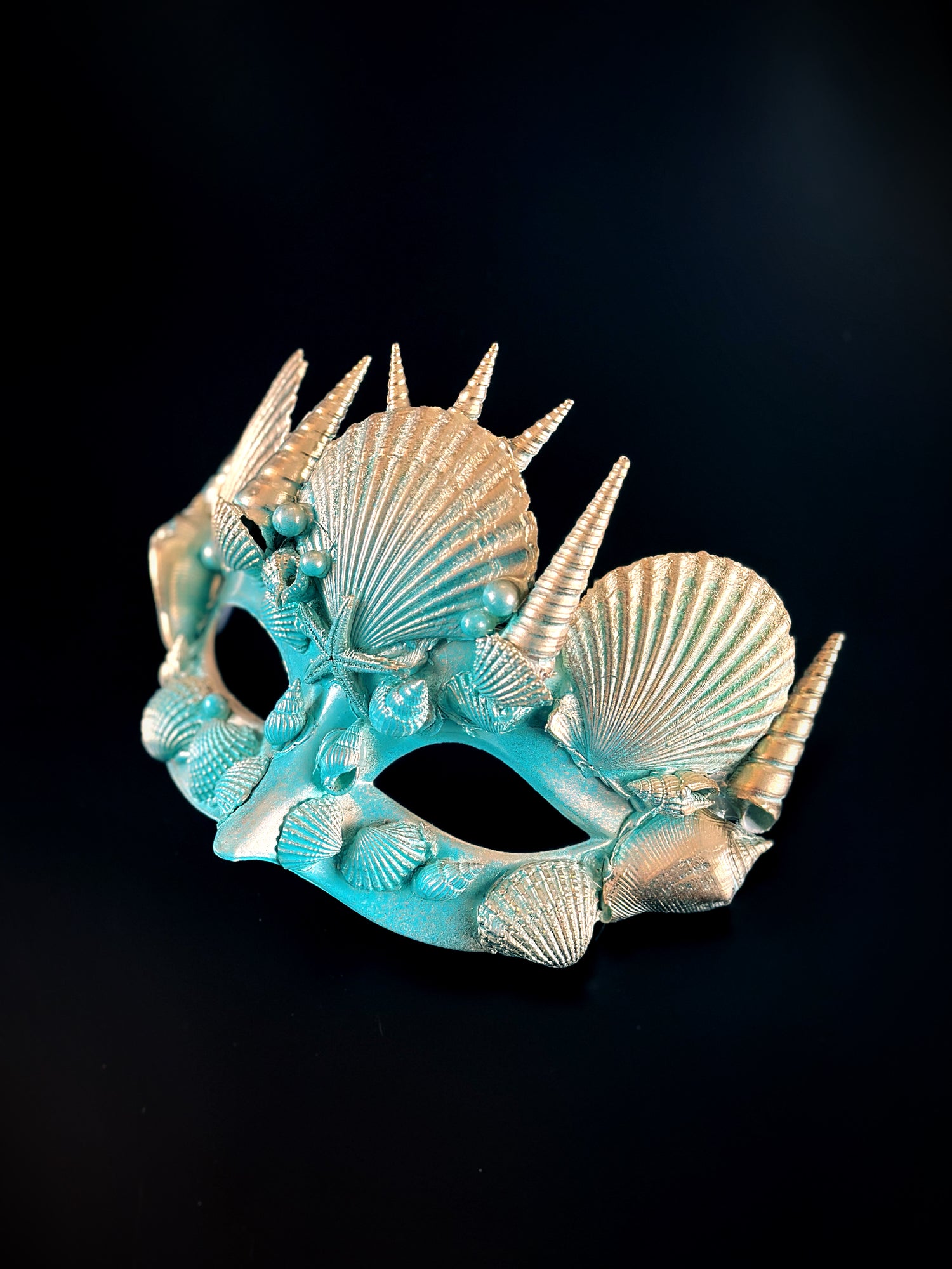Merman Shell Mask - Gold Turquoise