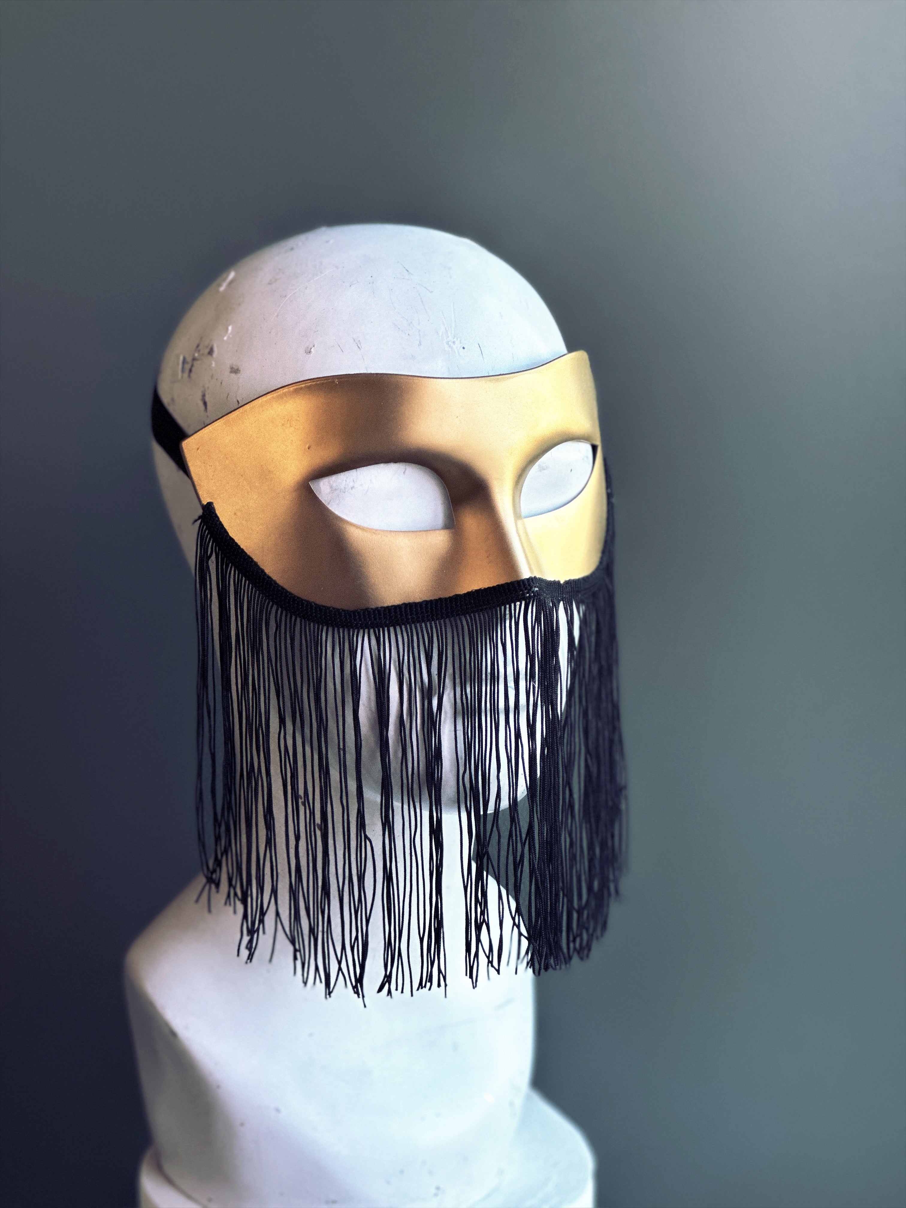 Western Fringed Mask