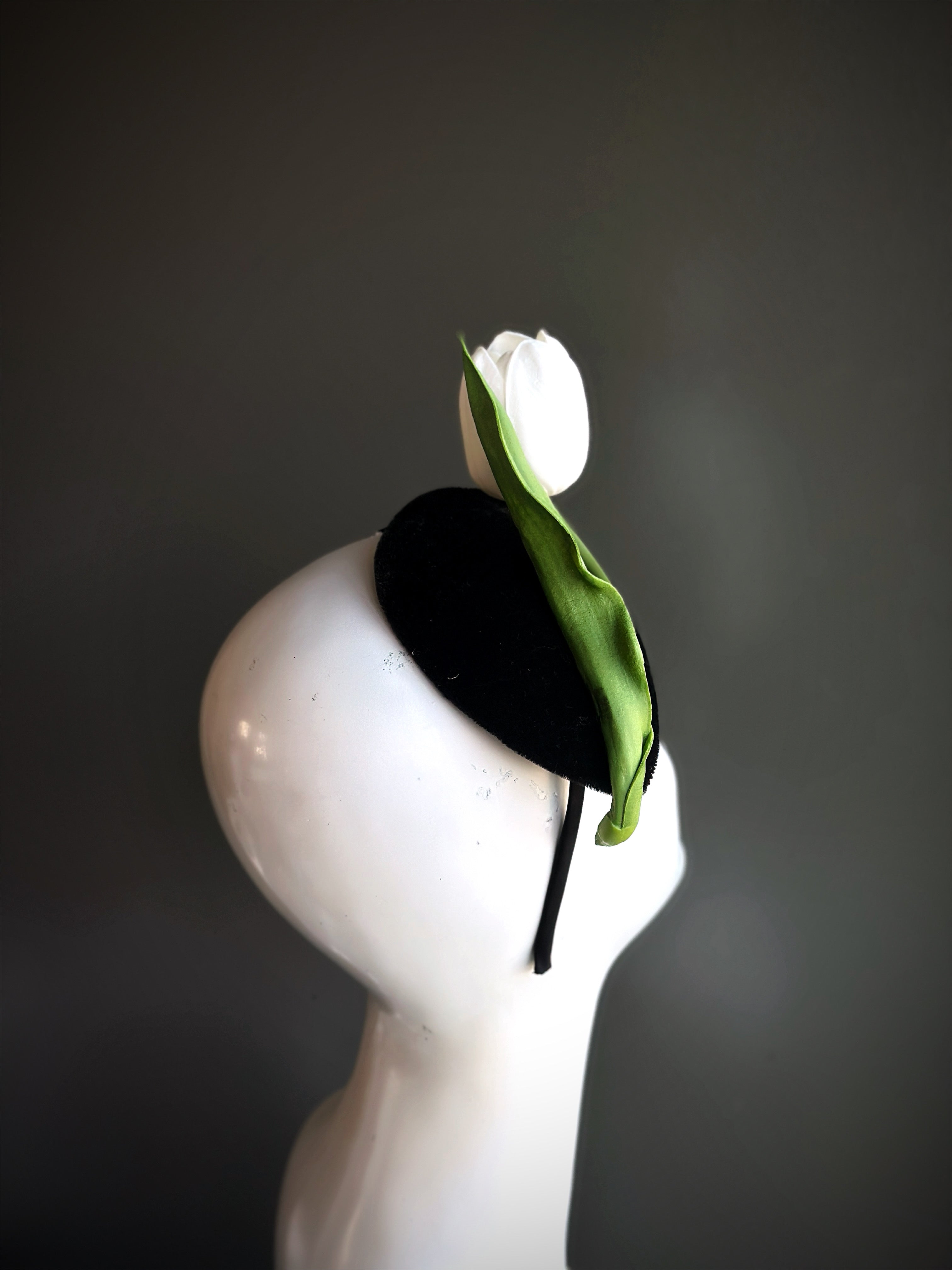 Tulip Elegance Fascinator