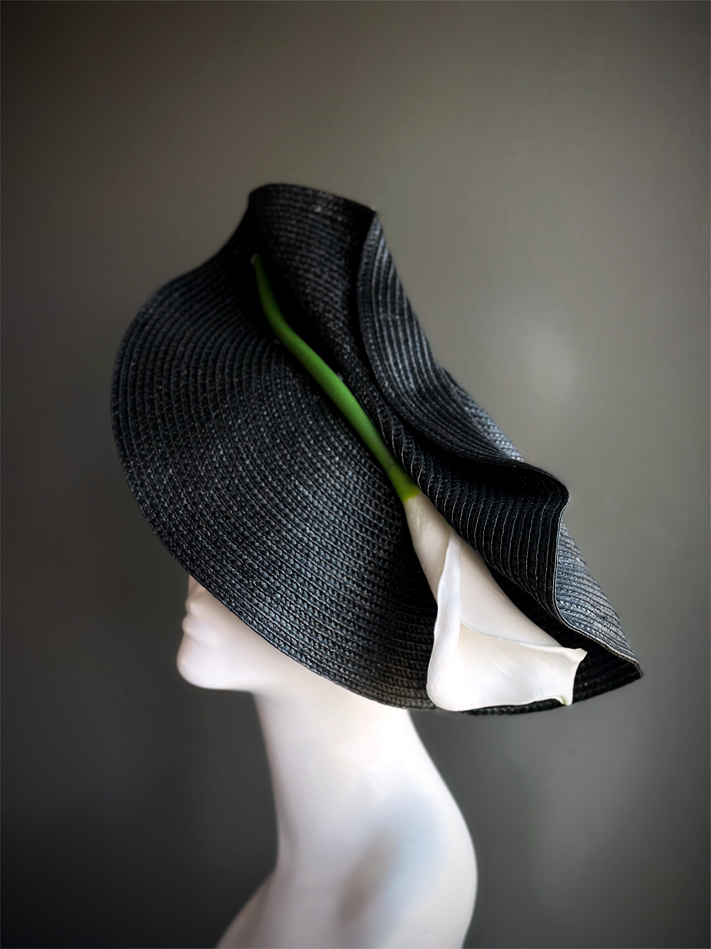 Noir Bloom Fascinator