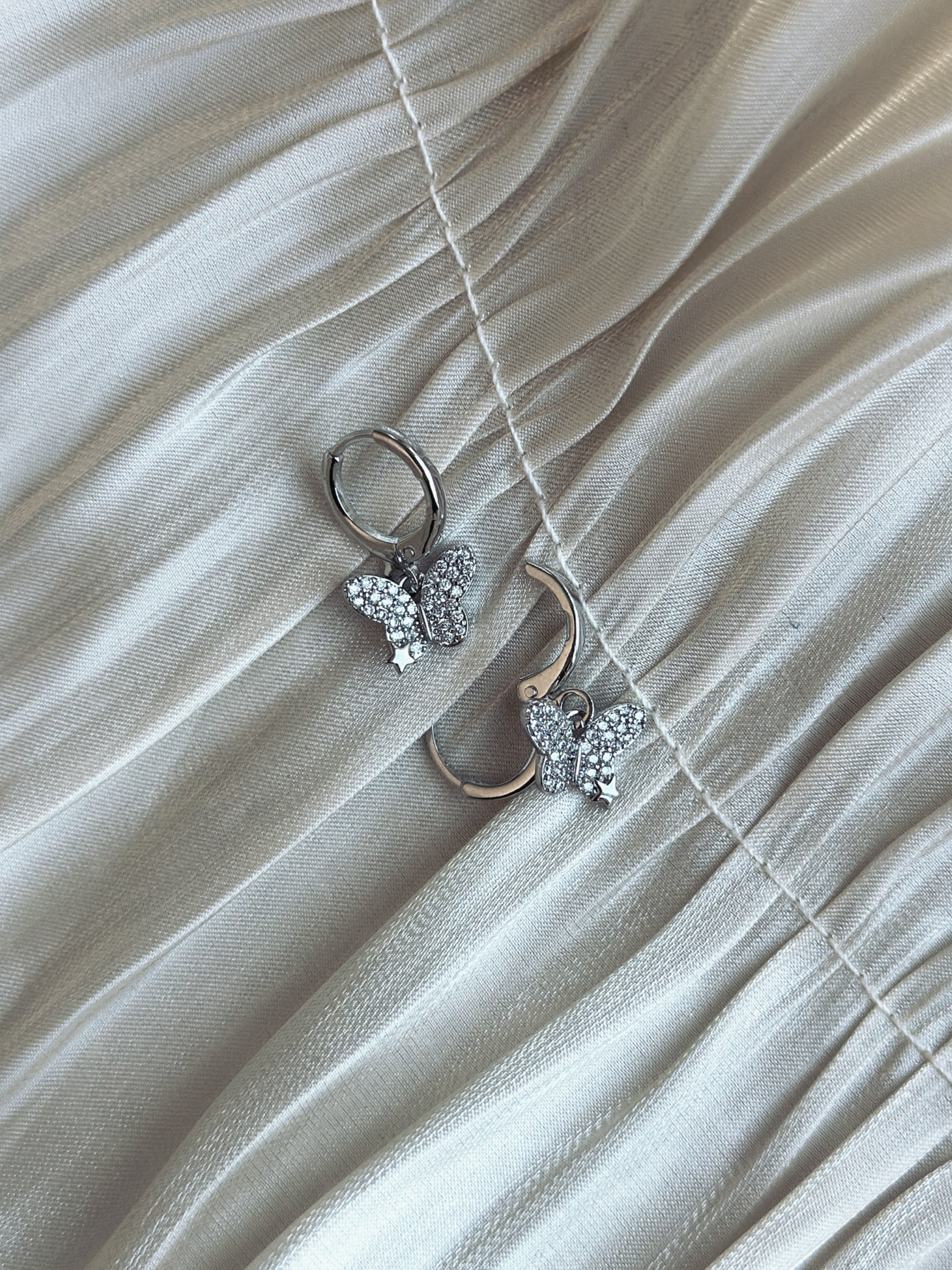 Starry Butterflies - Earrings (Silver)