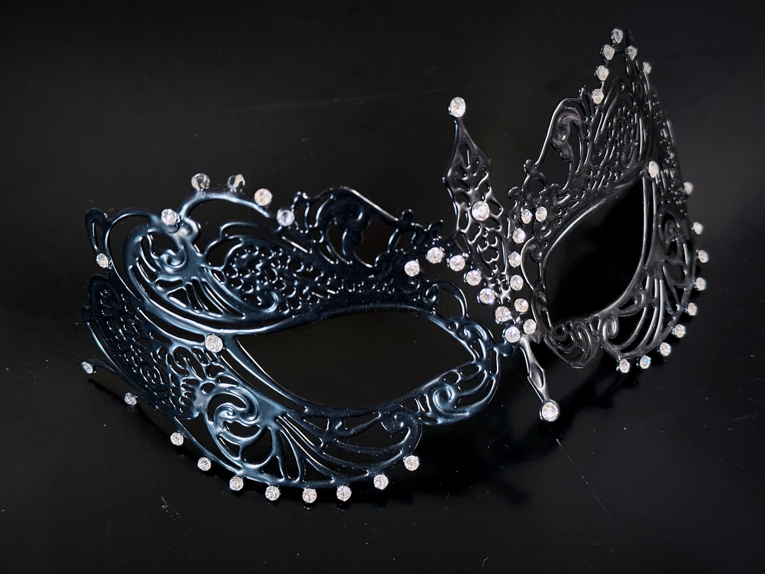 Noir Elegance Pair - Black