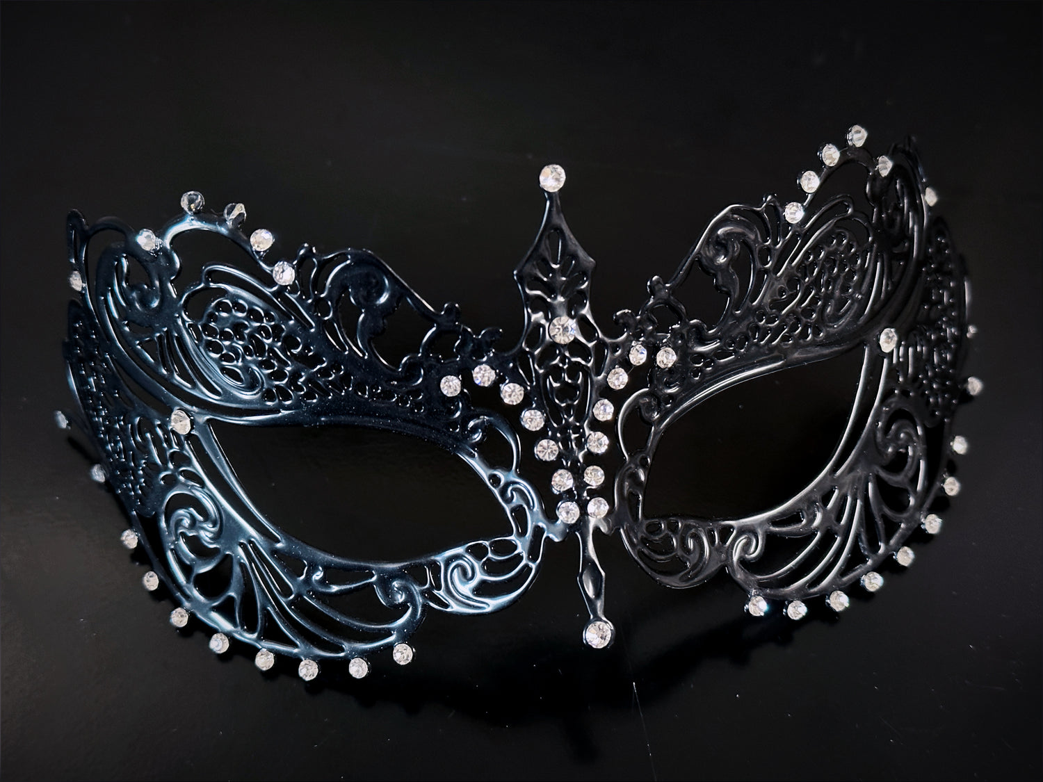 Noir Elegance Pair - Black