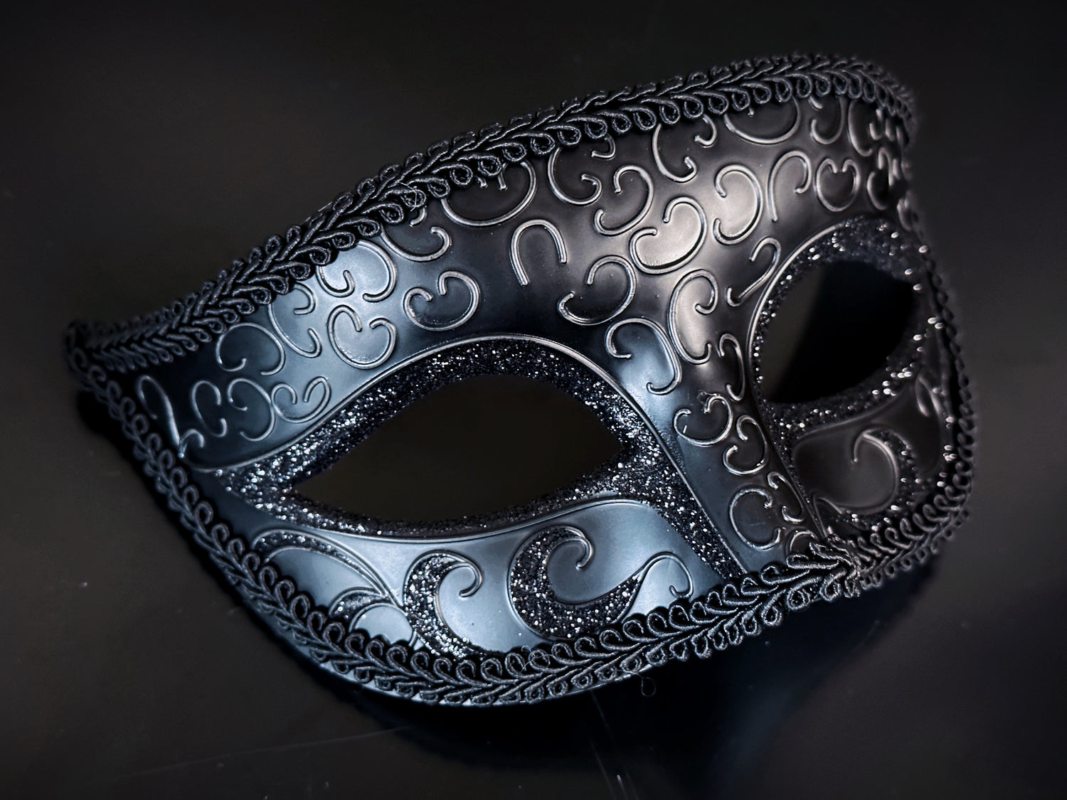 Noir Elegance Pair - Black