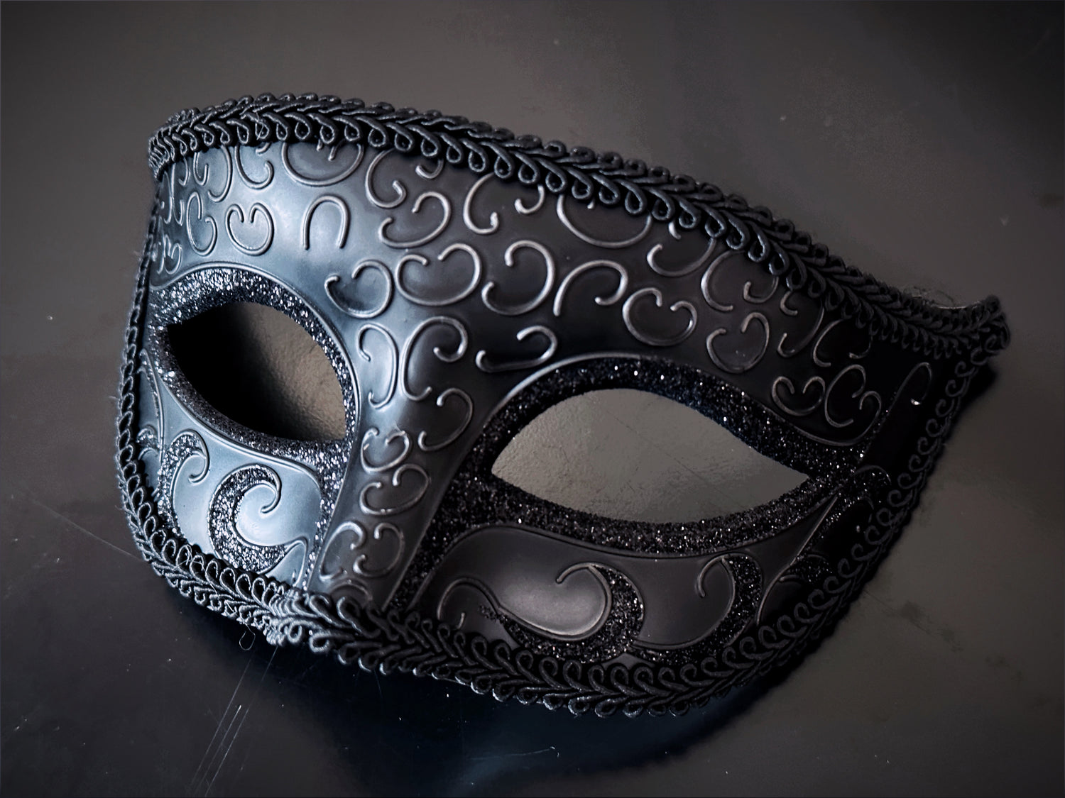 Noir Elegance Pair - Black