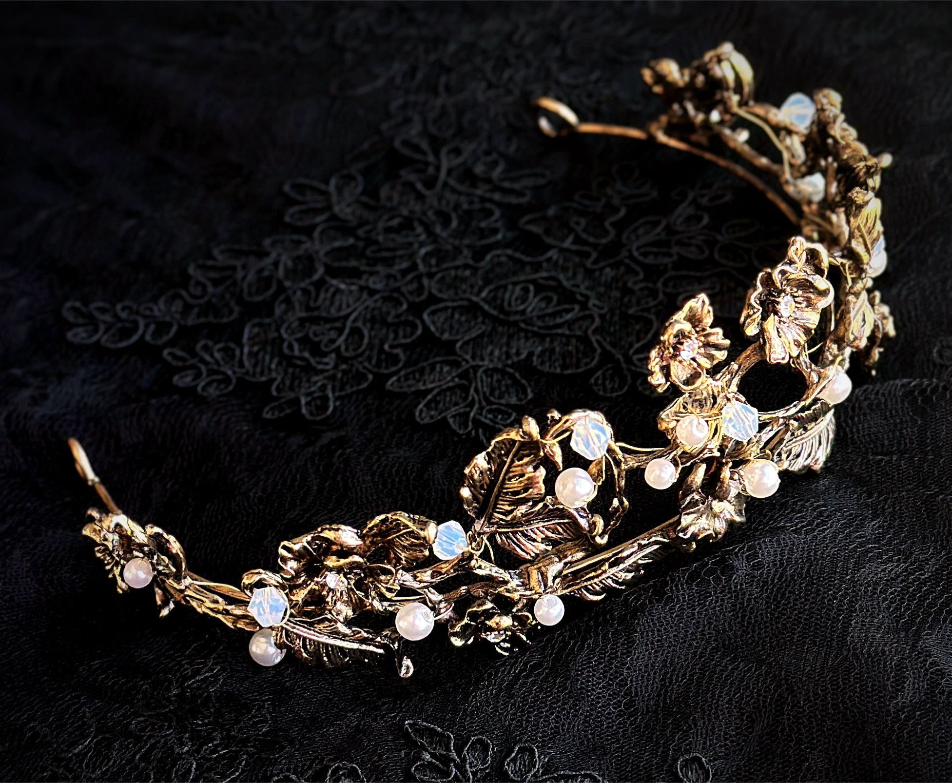 Enchanted Flora Tiara - Gold
