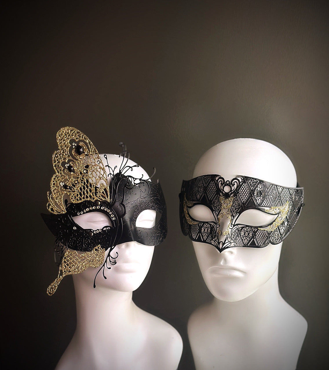 Moonlit Enchant Masks - Black/Gold
