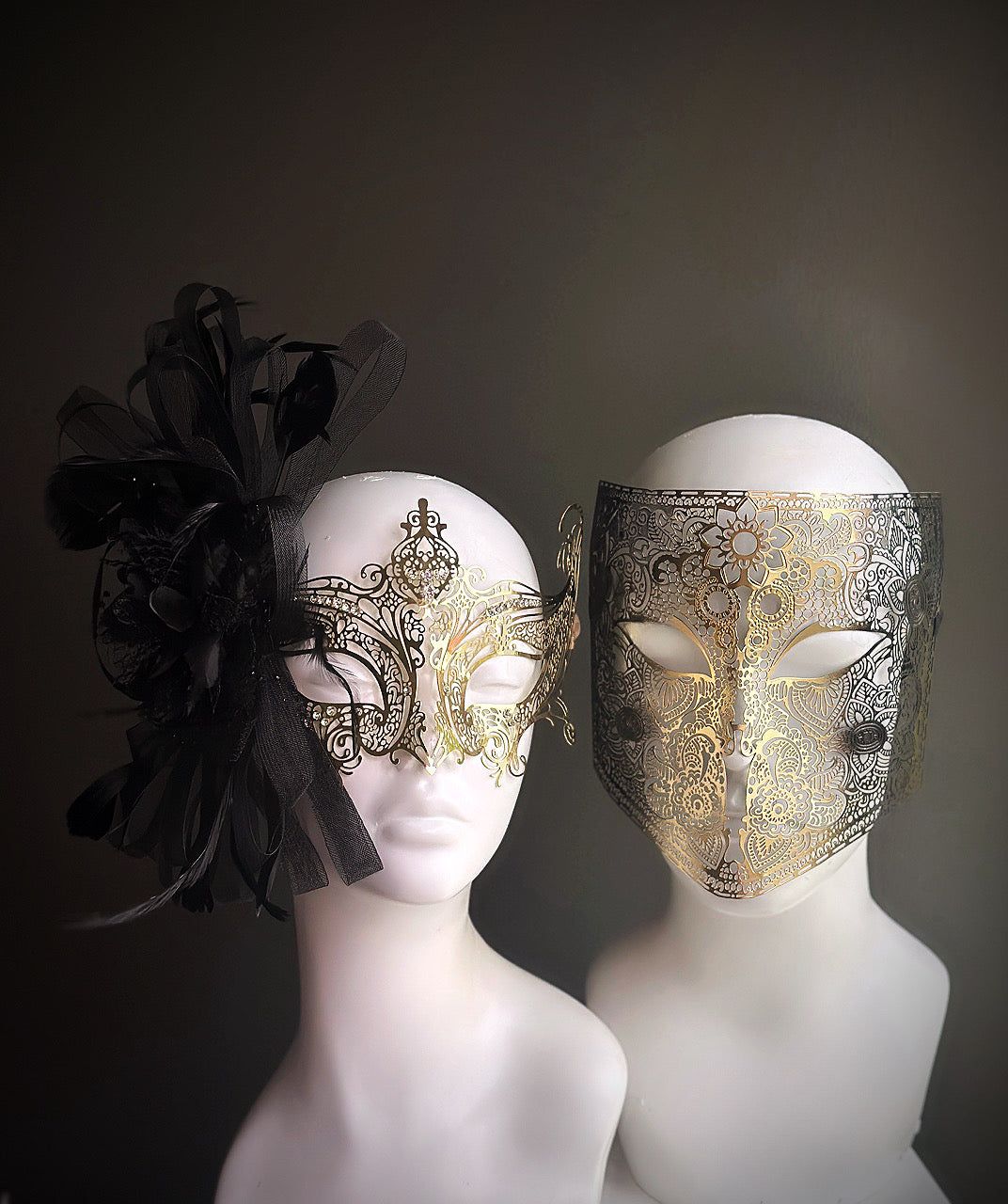Twilight Regalia Masks - Black/Gold