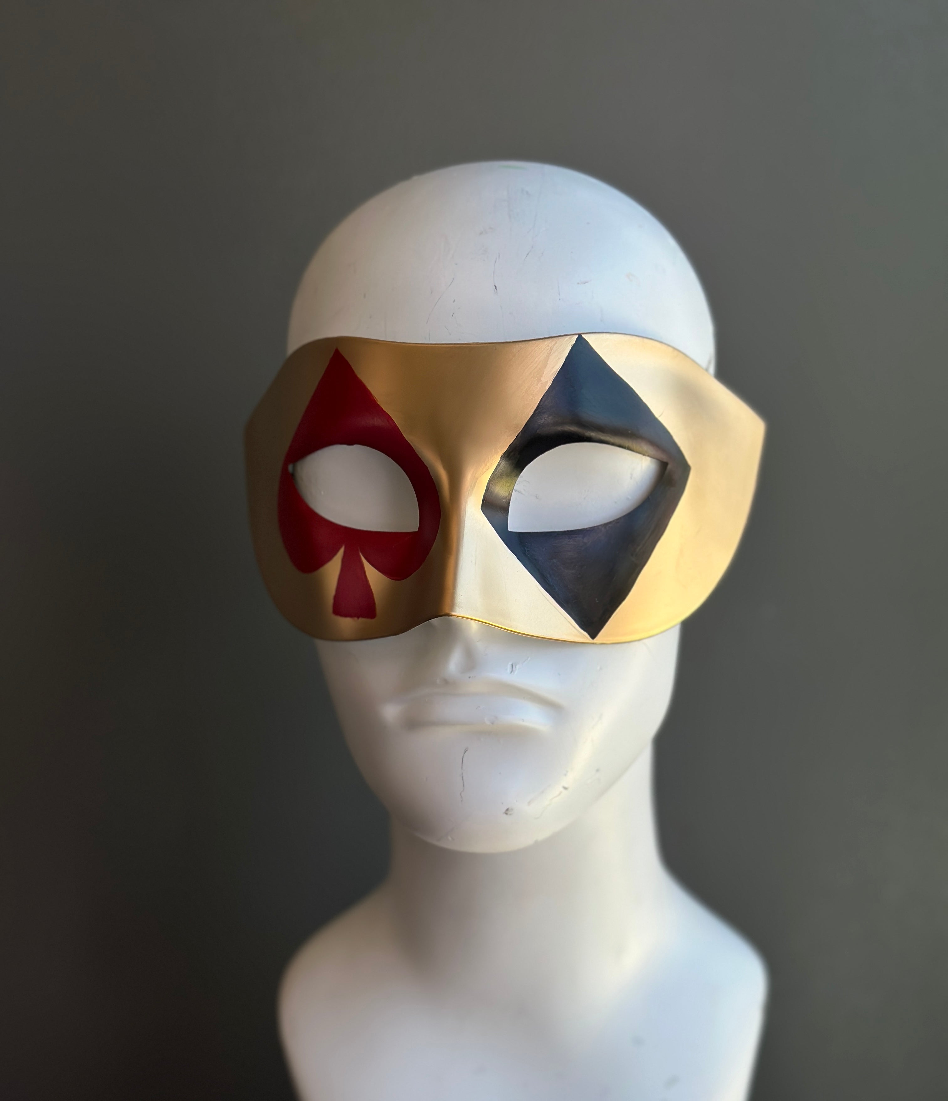 Gold Casino Masquerade Mask – Playing Card Venetian Eye Mask