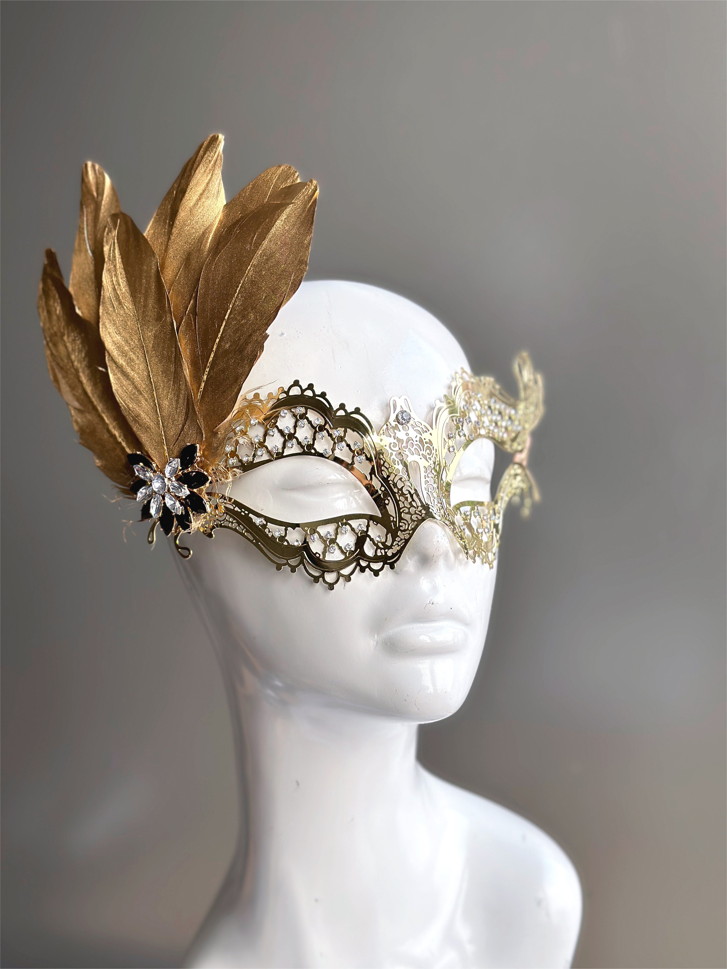 Katherine Mask - Elegant Gold Feathers