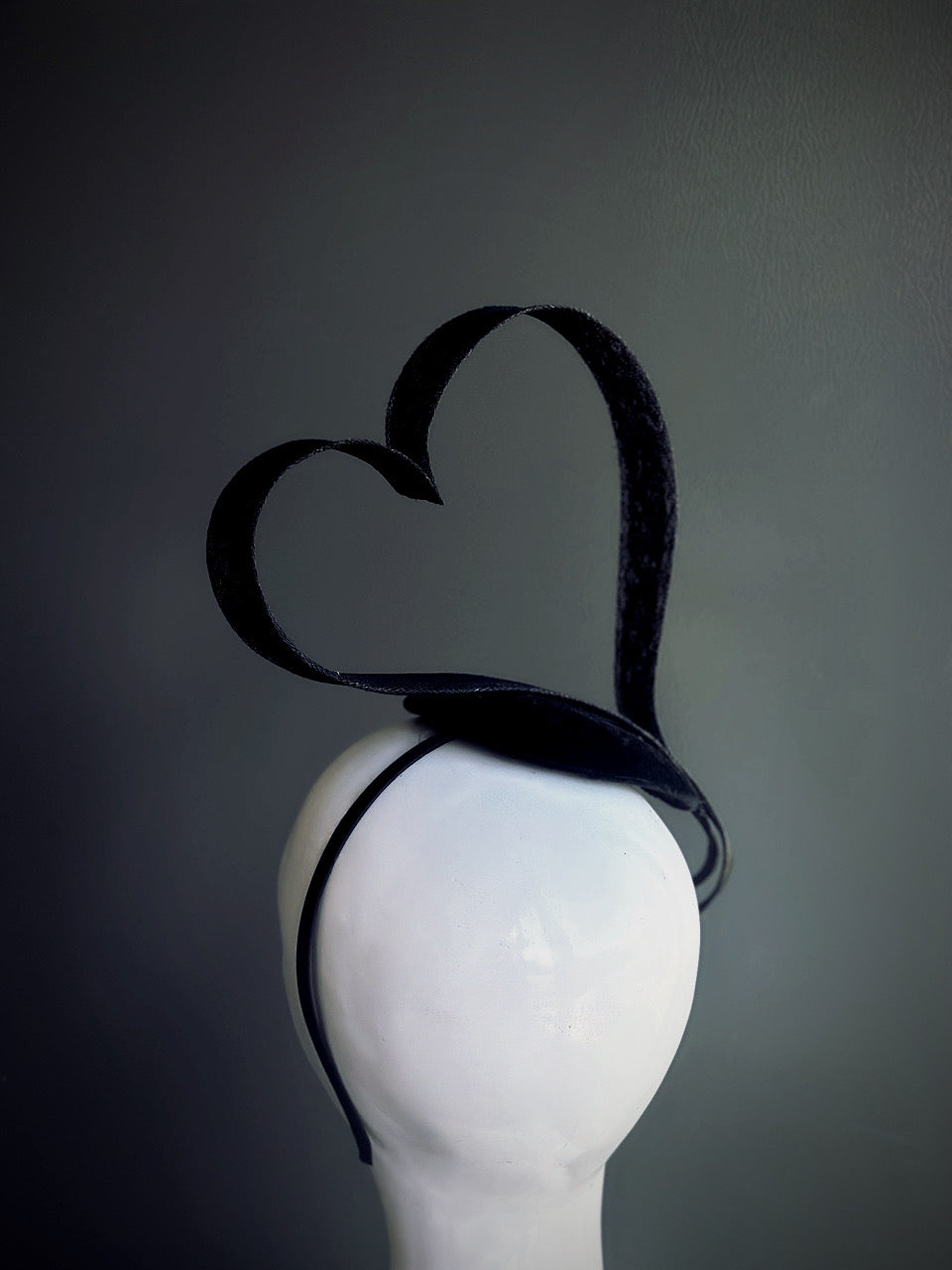 Tea Party Fascinator - Black Heart