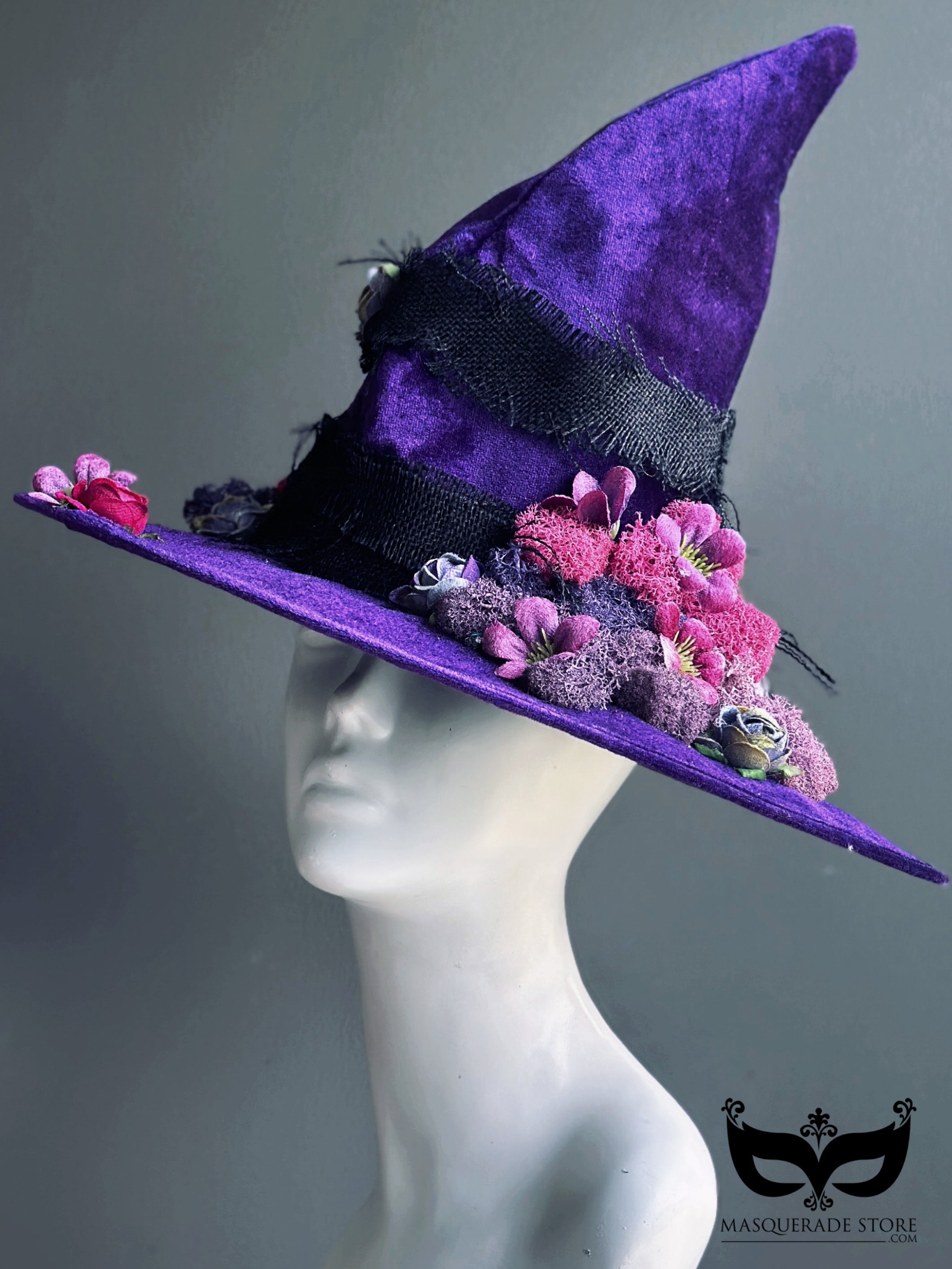 Moss Bloom Witch Hat