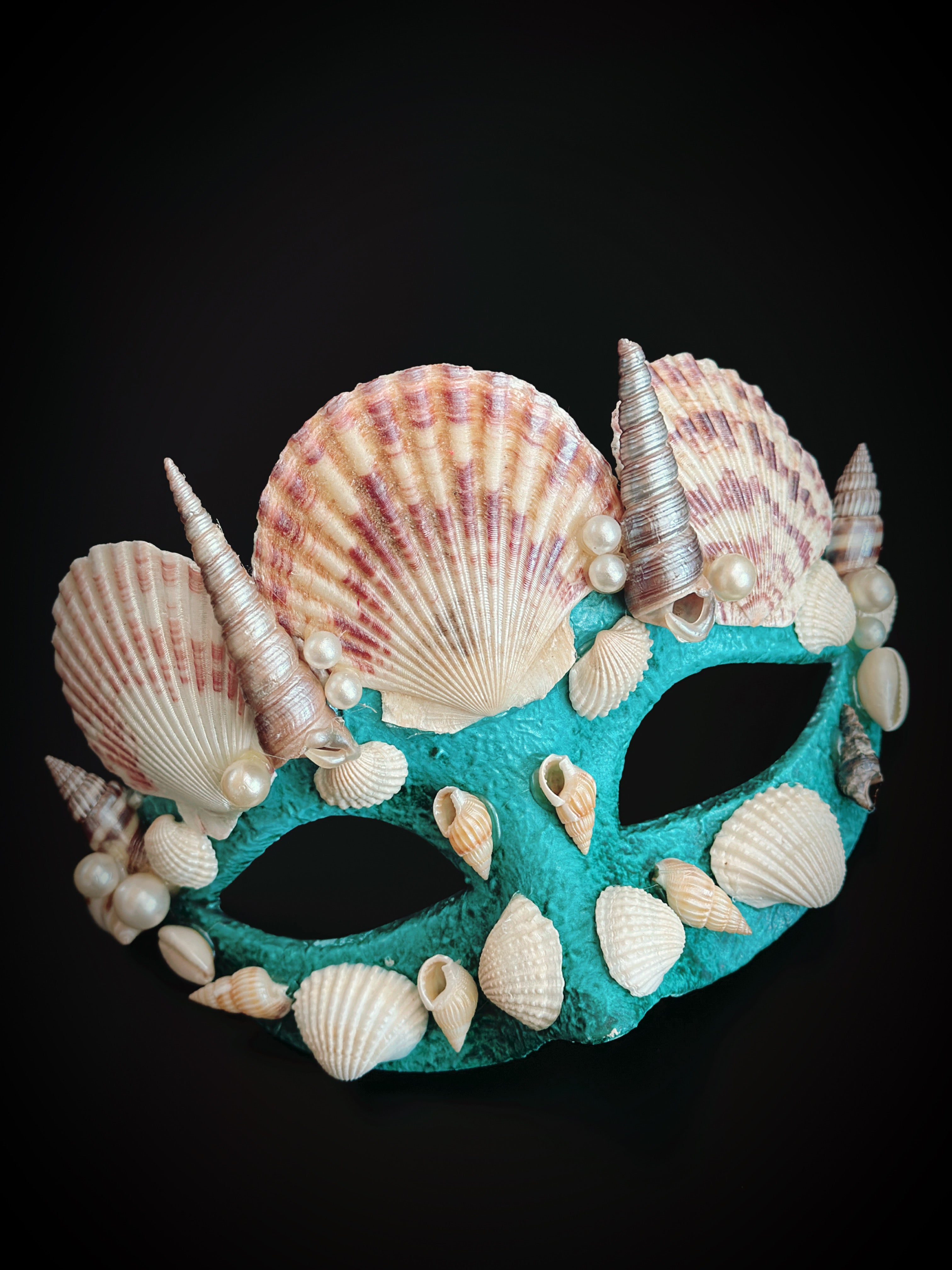 Merman Shell Mask - Turquoise