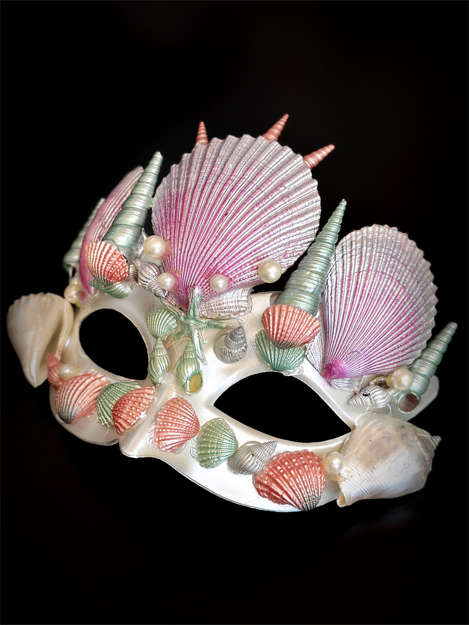 Merman Shell Mask - Green Pink Coral