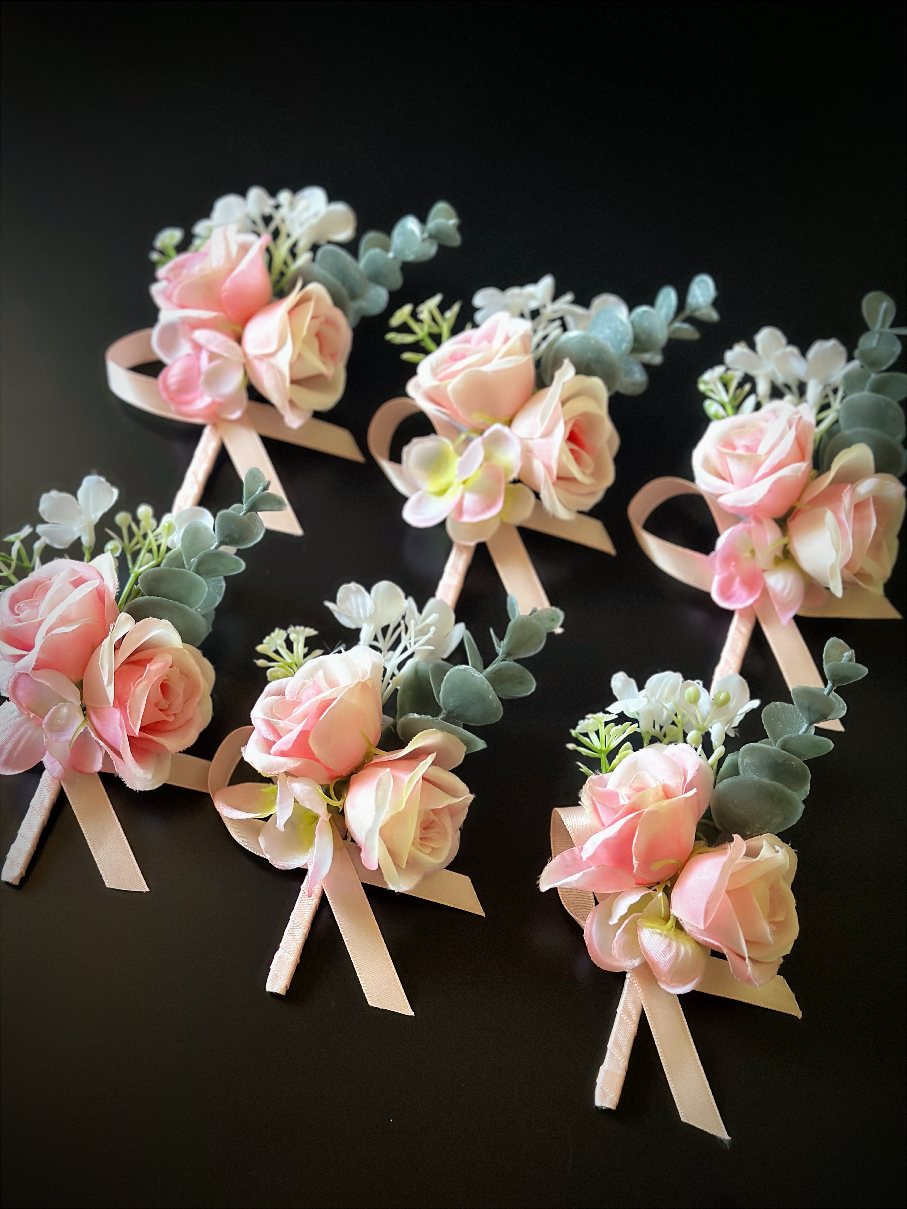 Wedding Boutonniere Set - 6 PCS - Light Pink Green